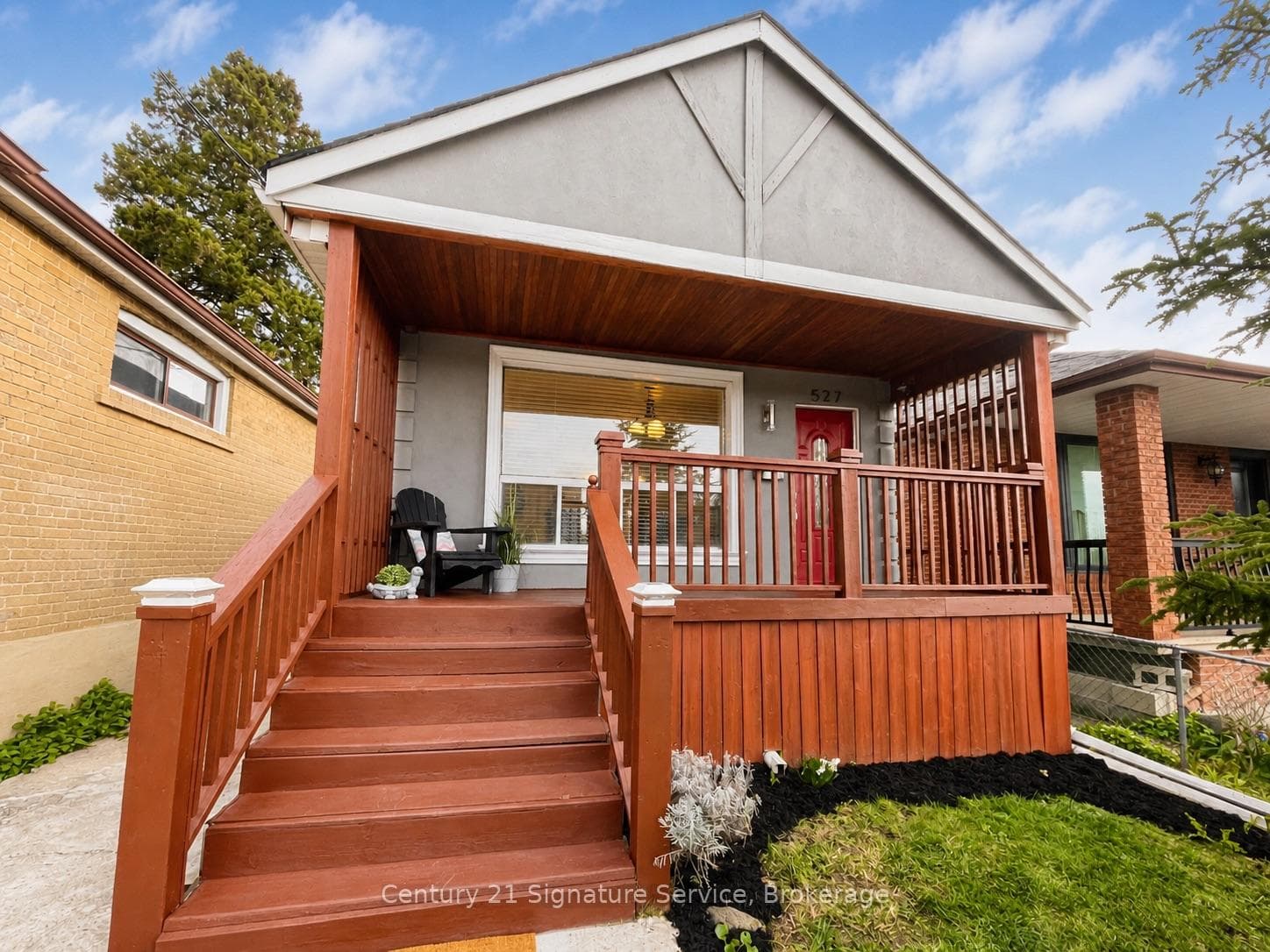 527 Westmount Avenue, Toronto C03