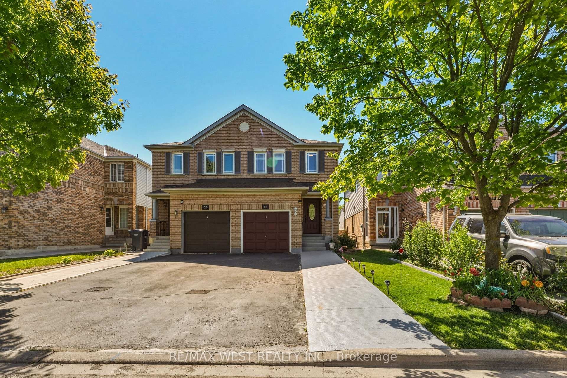 18 Needlewood Lane, Brampton, ON L6R 2N2 - Photo 1