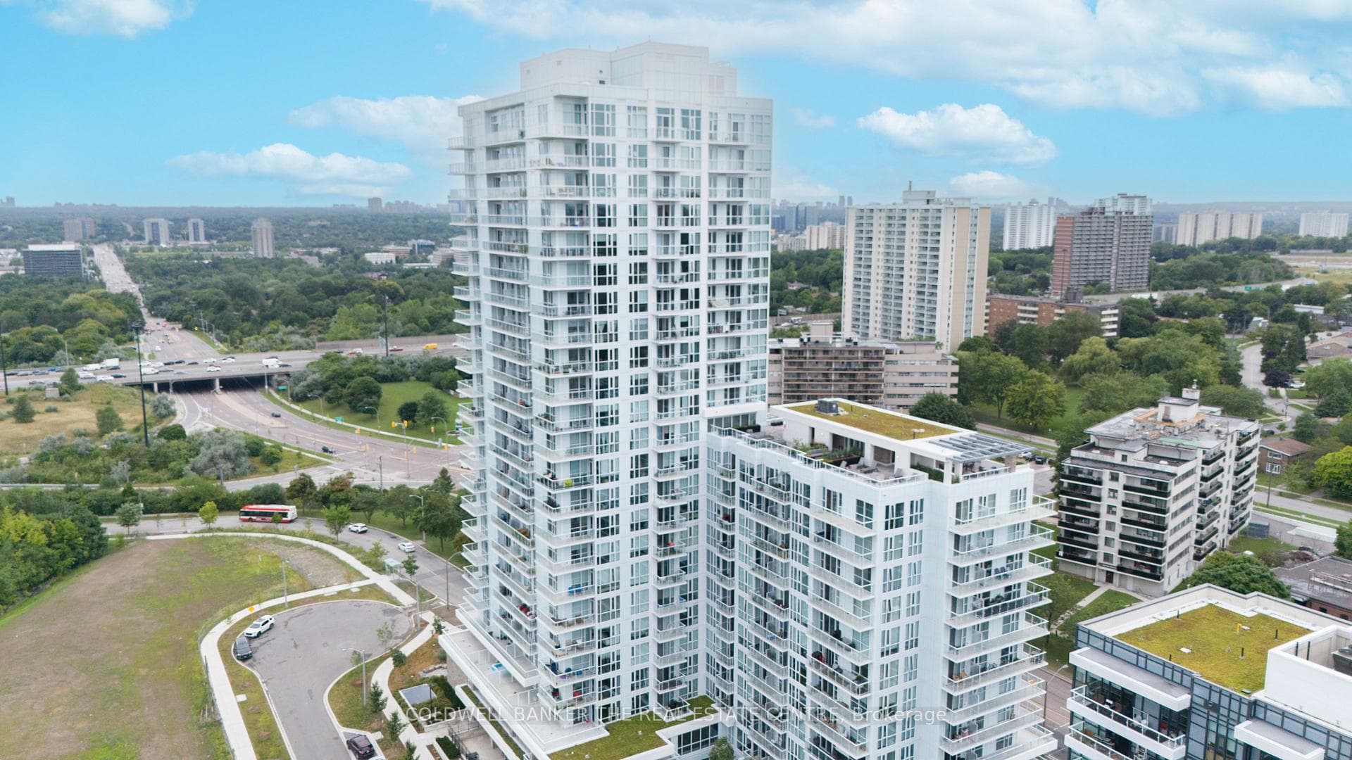 10 Deerlick Court Unit 2108, Don Mills / Parkwoods / Victoria Village, ON M3A 0A7 - Photo 1