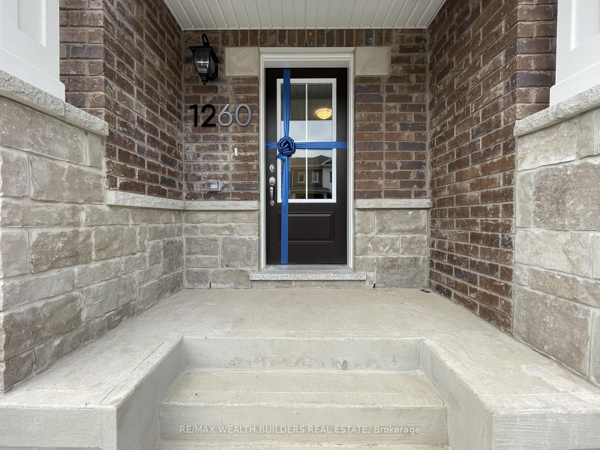 1260 Wintergreen Place, Milton, ON L9E 1S3 - Photo 1