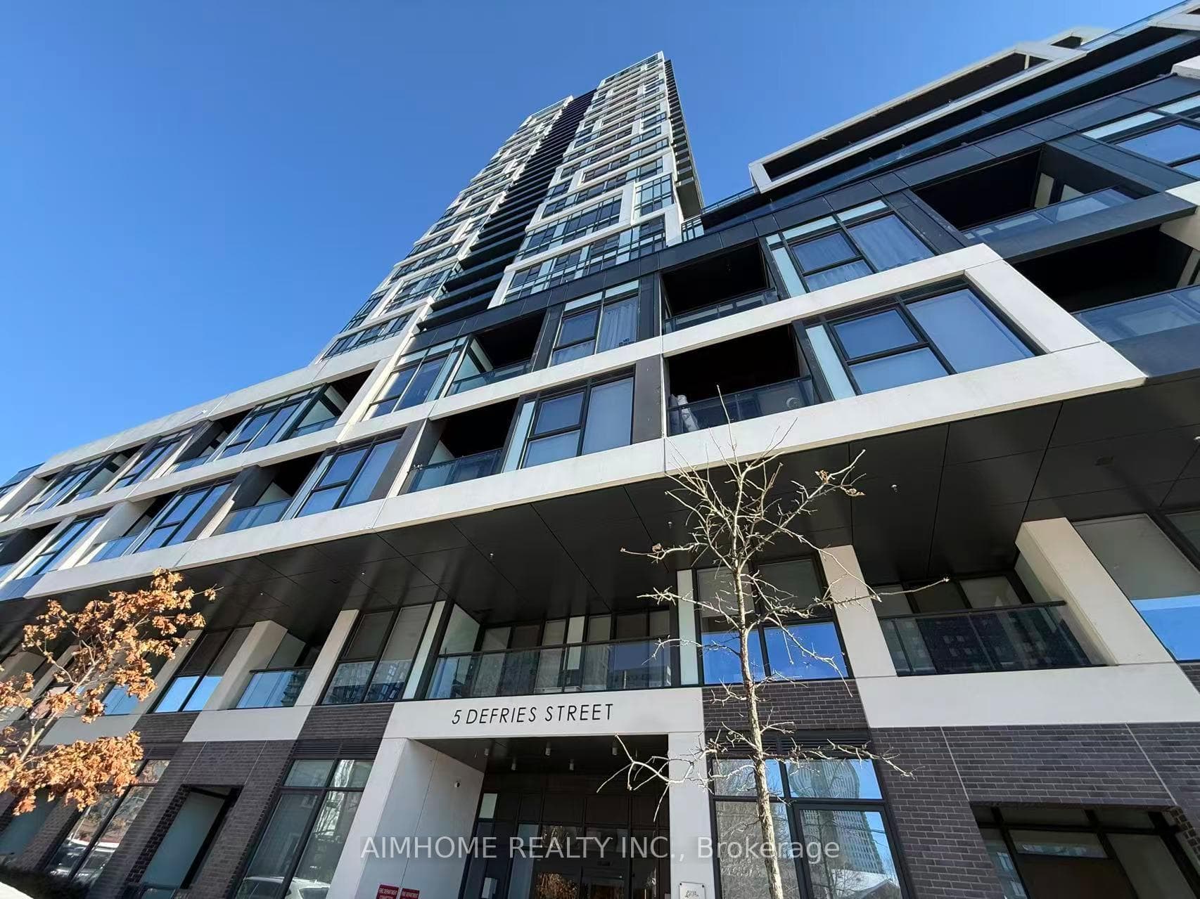 5 Defries Street Unit 3412, Regent Park / Cabbagetown / St. James Town, ON M5A 0W7 - Photo 1