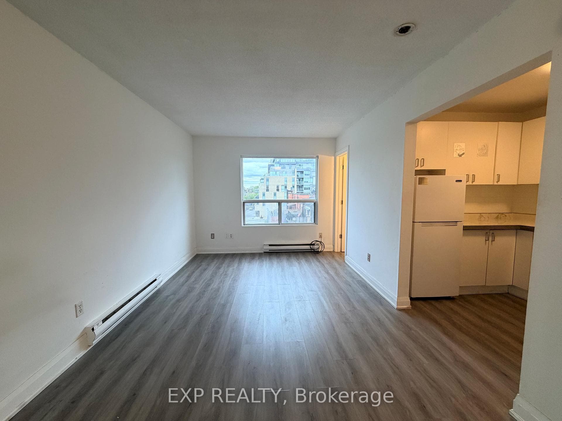 102 Greensides Avenue Unit 14, Annex / Yorkville / Summerhill, ON M6C 1B9 - Photo 1