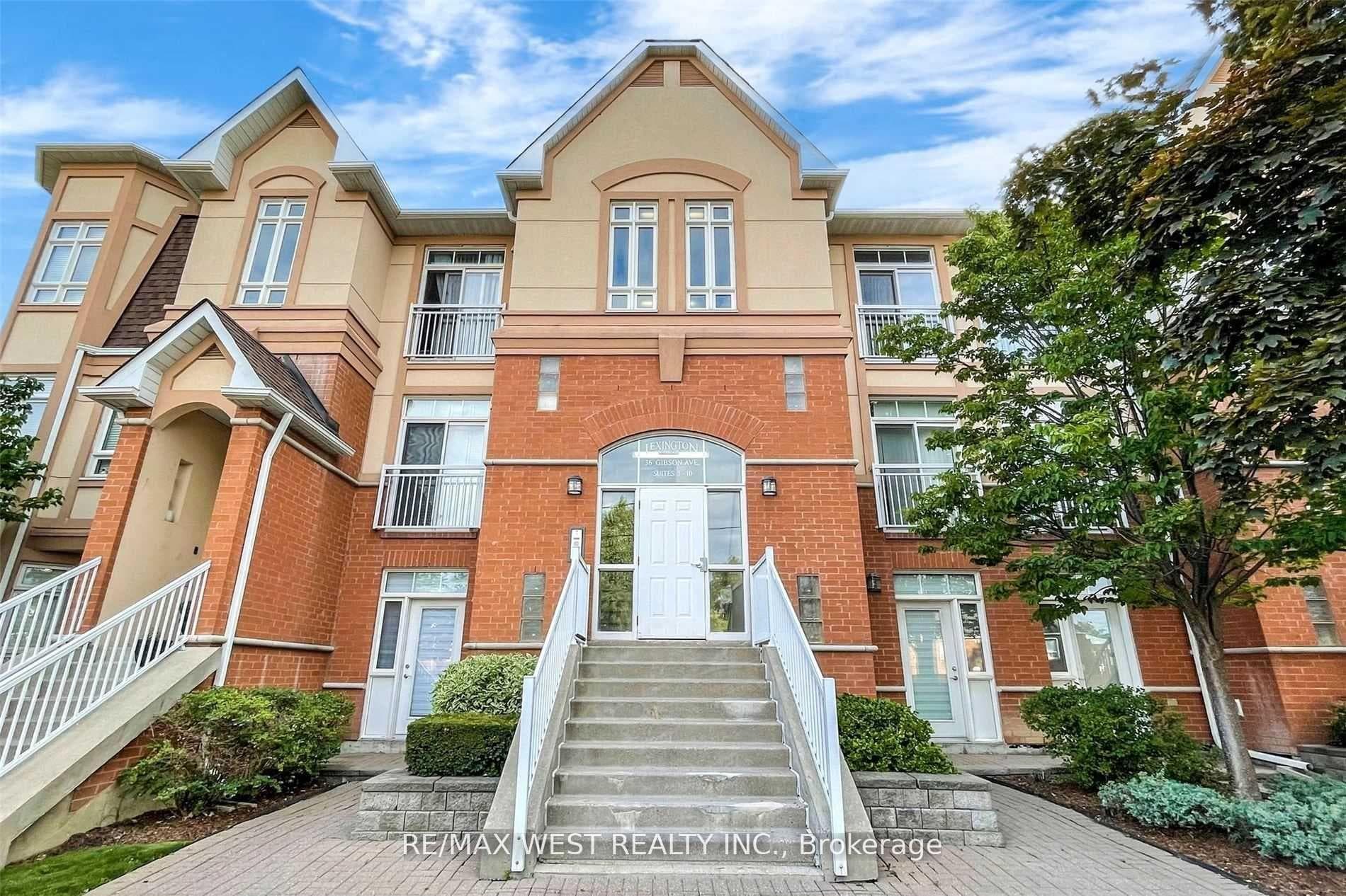 36 Gibson Avenue Unit 10, York / Weston, ON M9N 0A5 - Photo 1