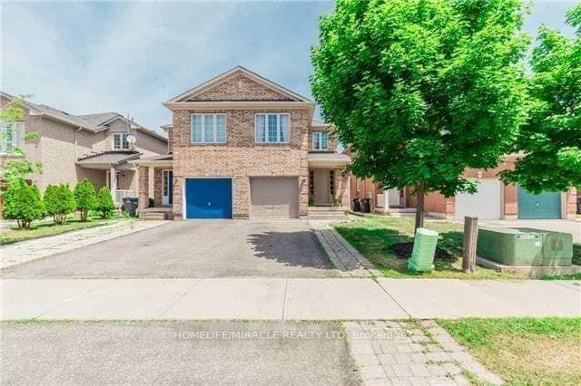 30 Lonestar Crescent, Brampton, ON L7A 2H9 - Photo 1
