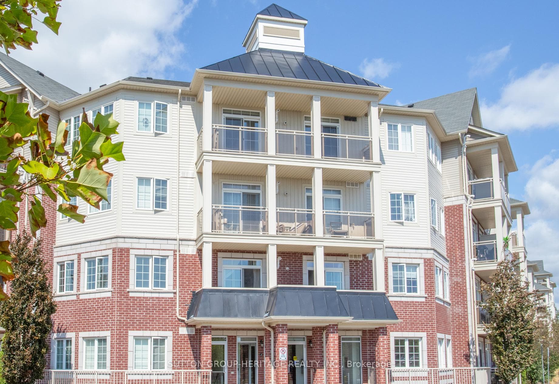 84 Aspen Springs Drive Unit 205, Clarington