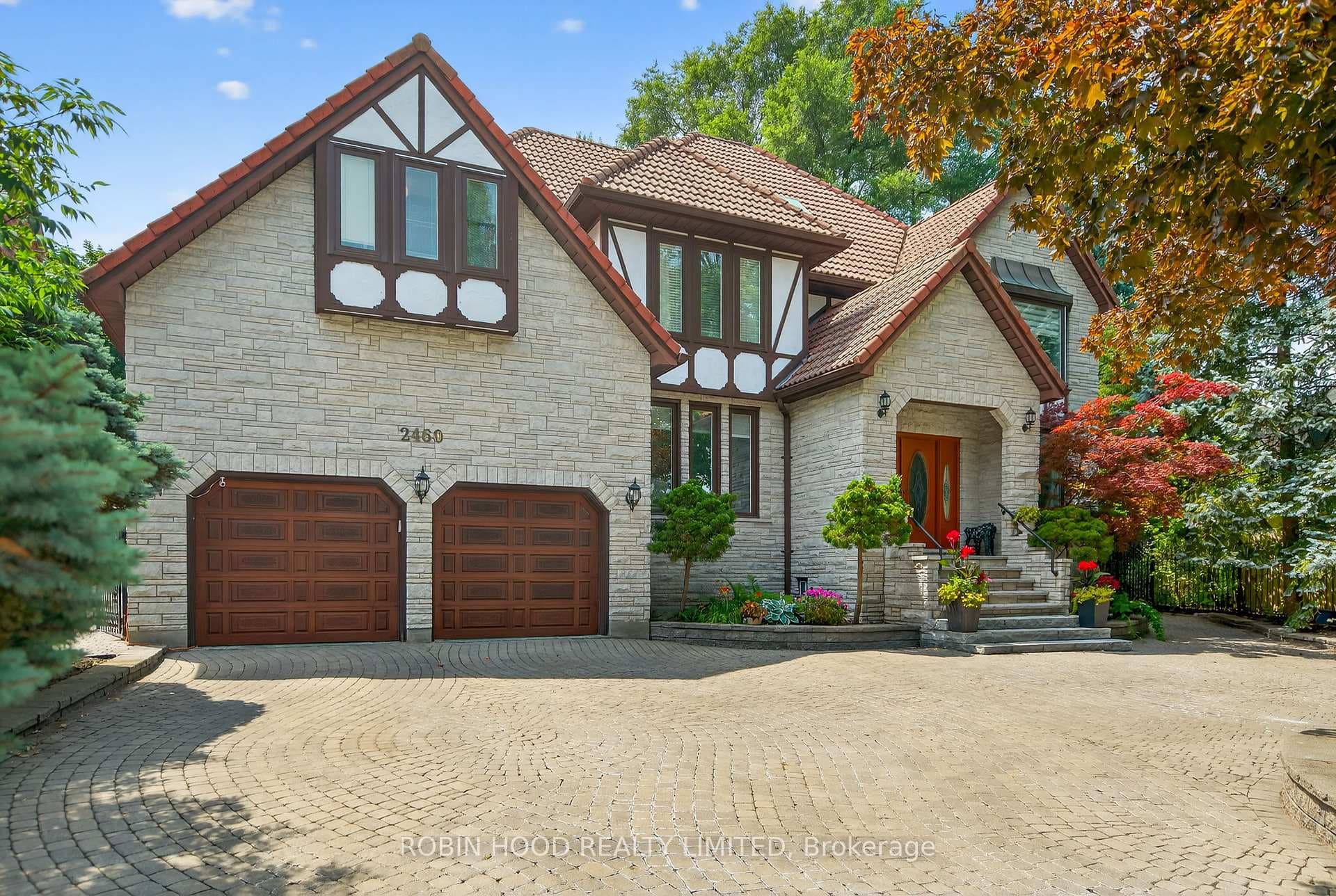 2460 Hammond Road, Mississauga, ON L5K 1T2 - Photo 1
