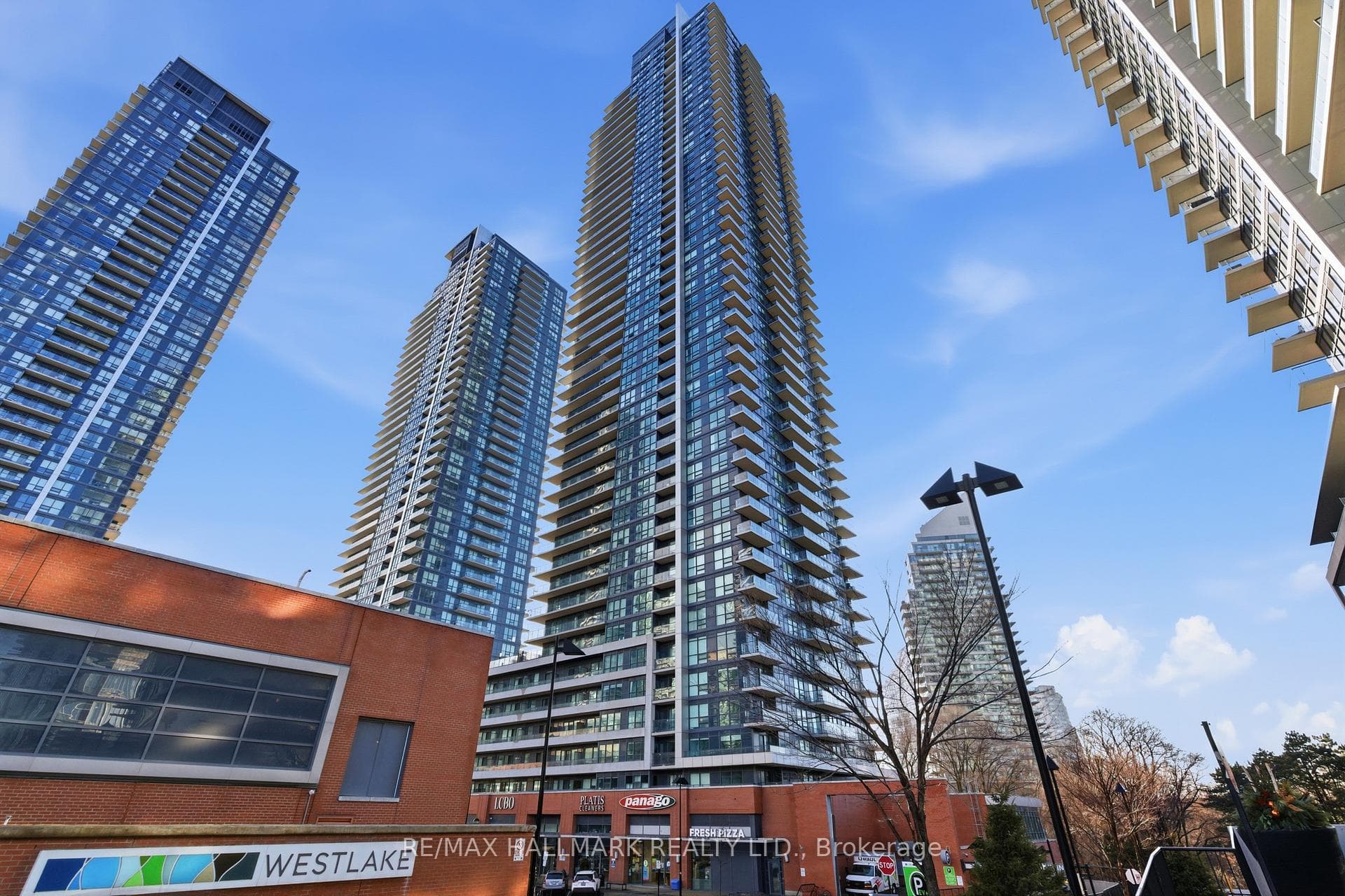 2220 Lake Shore Boulevard Unit 1203, Liberty Village / Parkdale / South Parkdale, ON M8V 0C1 - Photo 1