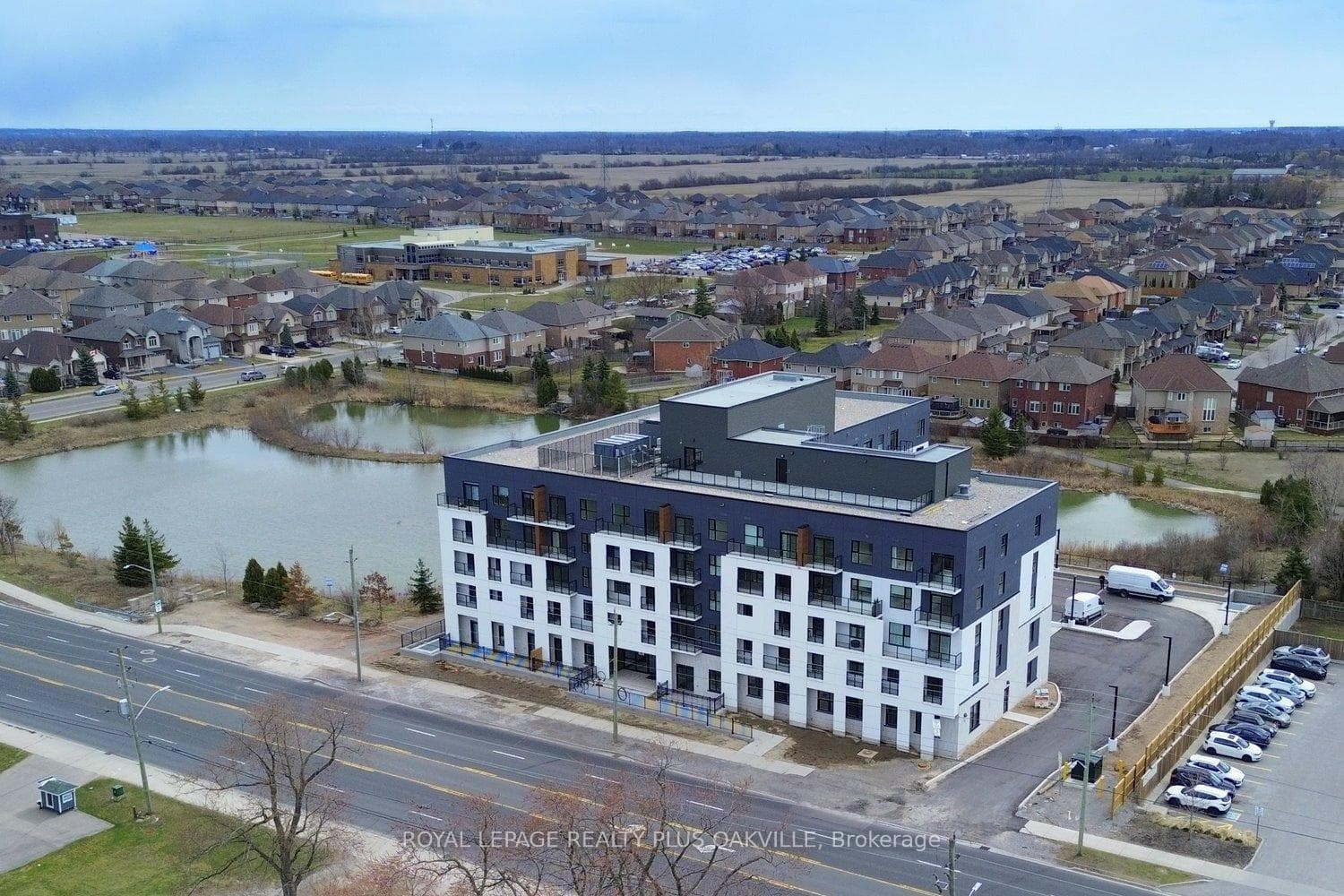 1936 Rymal Road Unit 211, Hamilton, ON L0R 1P0 - Photo 1