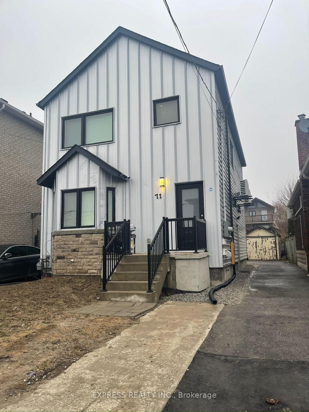 71 Chamberlain Avenue Unit Main, York / Weston, ON M6E 4J9 - Photo 1