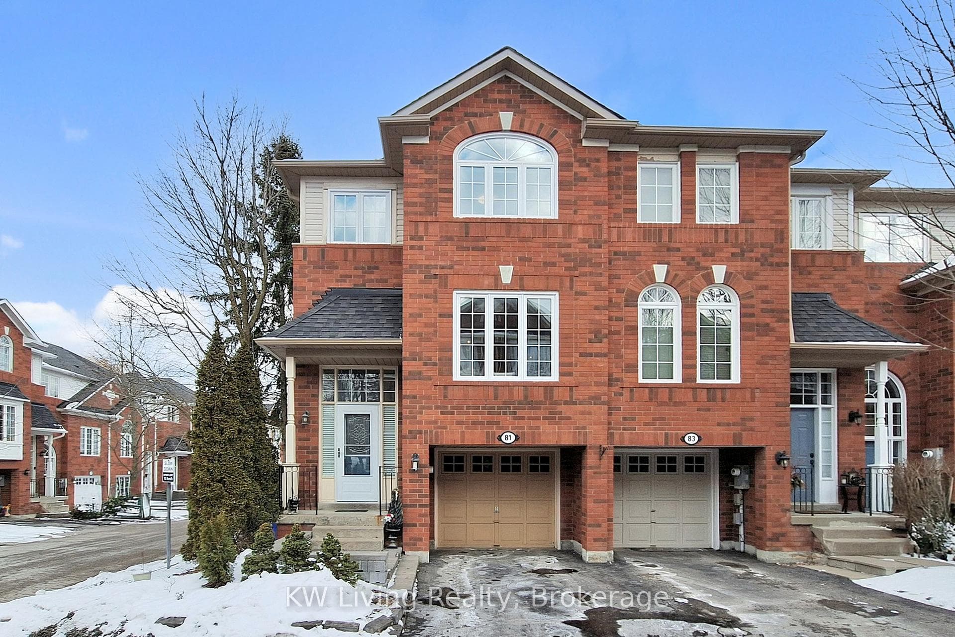 81 Mosaics Avenue Unit 62, Aurora, ON L4G 7L5 - Photo 1