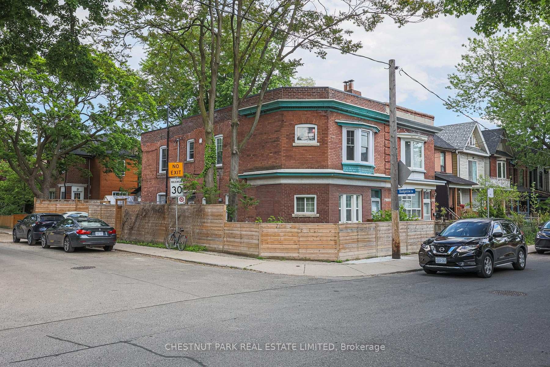 253 Pape Avenue Unit Lower, Riverdale / Leslieville, ON M4M 2W4 - Photo 1