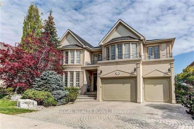 36 Bowan Court, Hillcrest Village / Bayview Village, ON M2K 3A7 - Photo 1