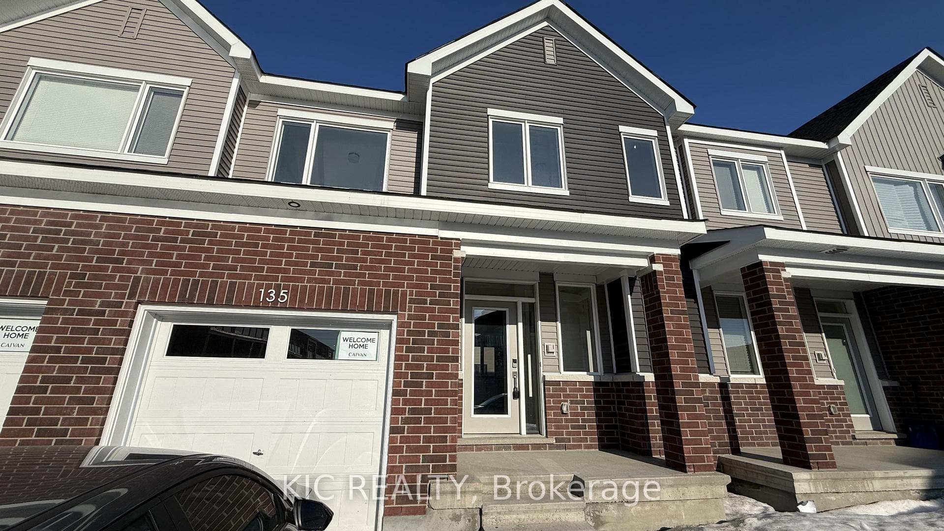 135 Ryan Reynolds Way, Orleans - Cumberland and Area, ON K4A 5T5 - Photo 1