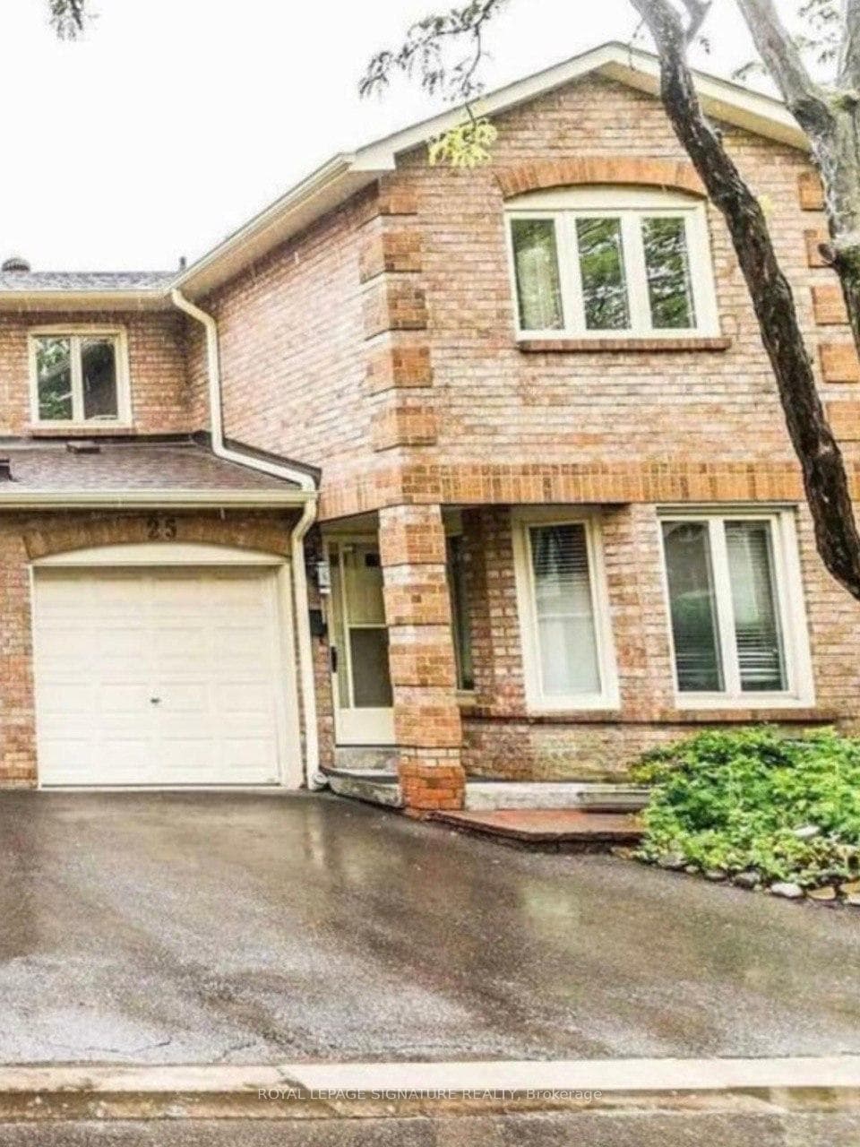 5020 Delaware Drive Unit 25, Mississauga, ON L4Z 3C7 - Photo 1