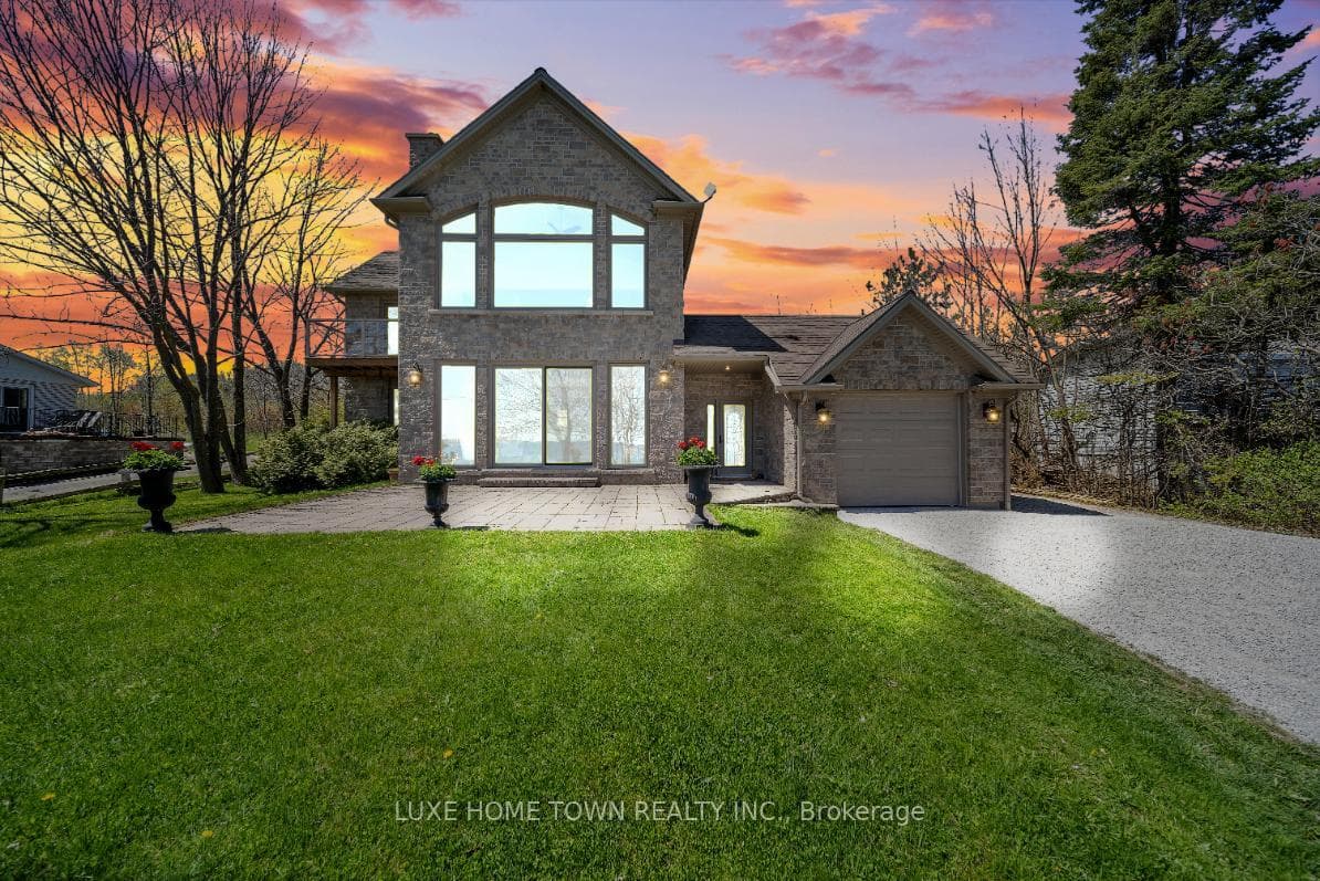 339704 PRESQUILE Road, Georgian Bluffs, ON N0H 1S0 - Photo 1