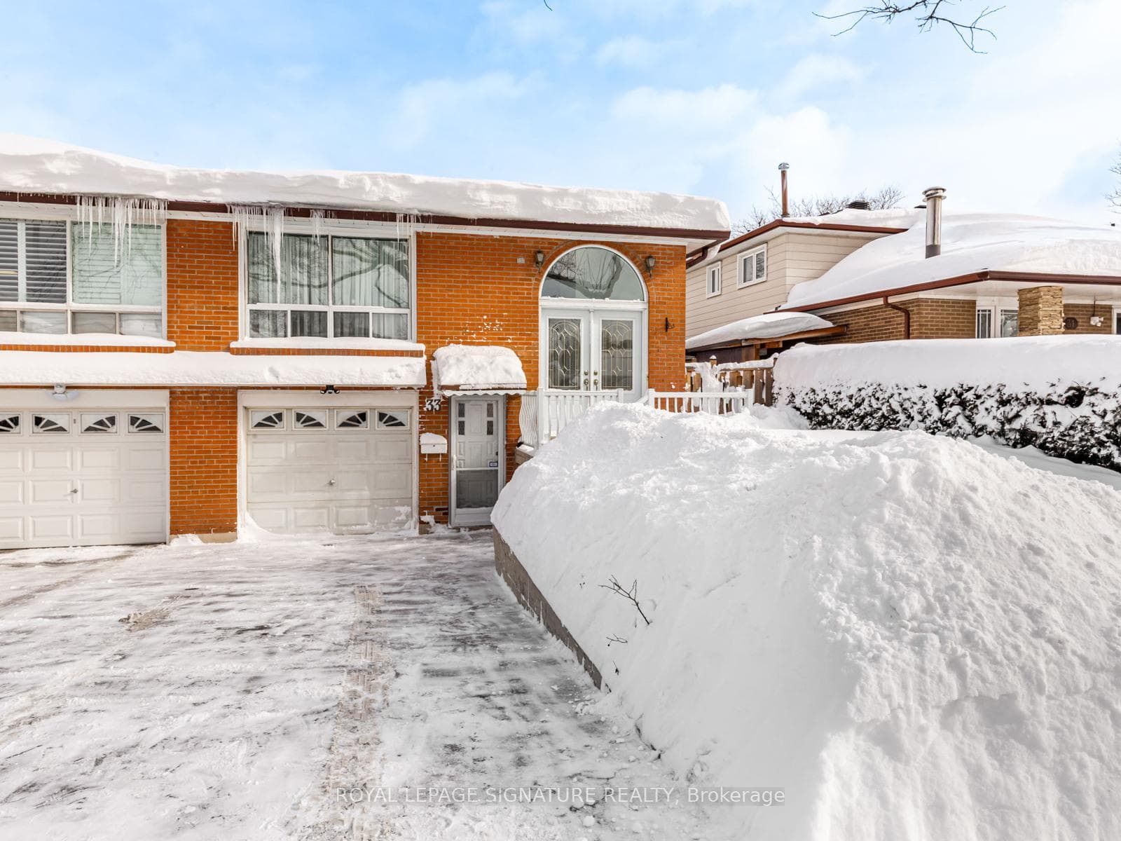 33 Ladner Drive, Hillcrest Village / Bayview Village, ON M2J 3Z8 - Photo 1