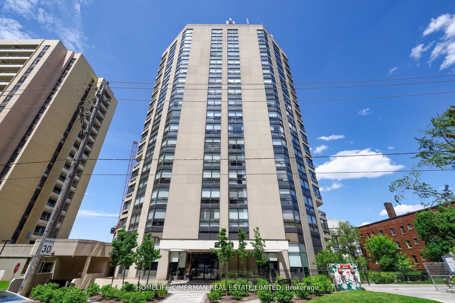 240 Heath Street Unit 1002, Forest Hill / Deer Park, ON M5P 3L5 - Photo 1