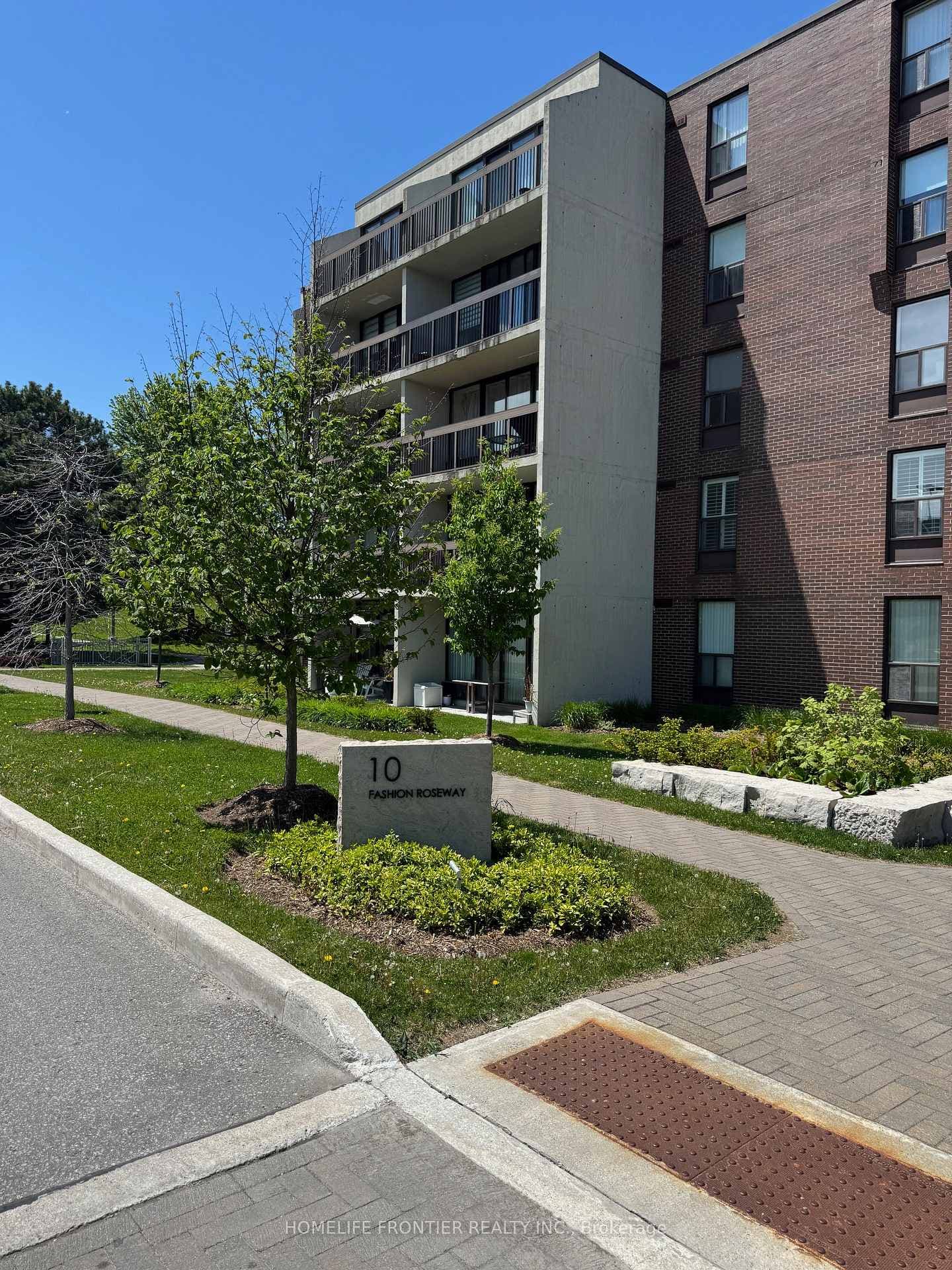 10 Fashion Roseway N/A Unit 507, Willowdale / Newtonbrook, ON M2N 6B6 - Photo 1