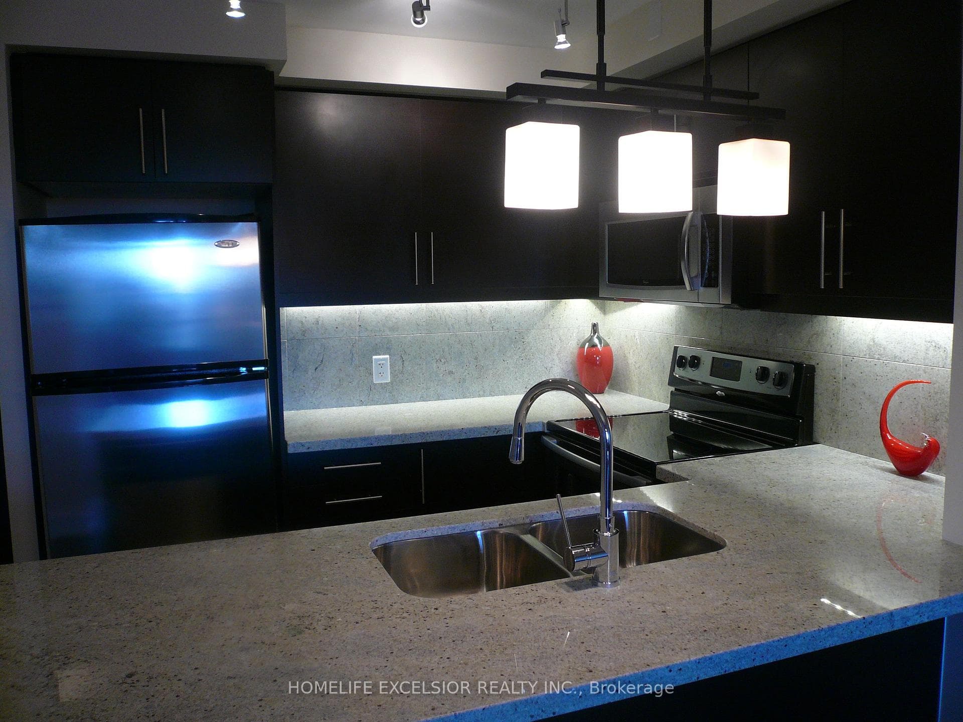 676 Sheppard Avenue Unit 315, Toronto C15