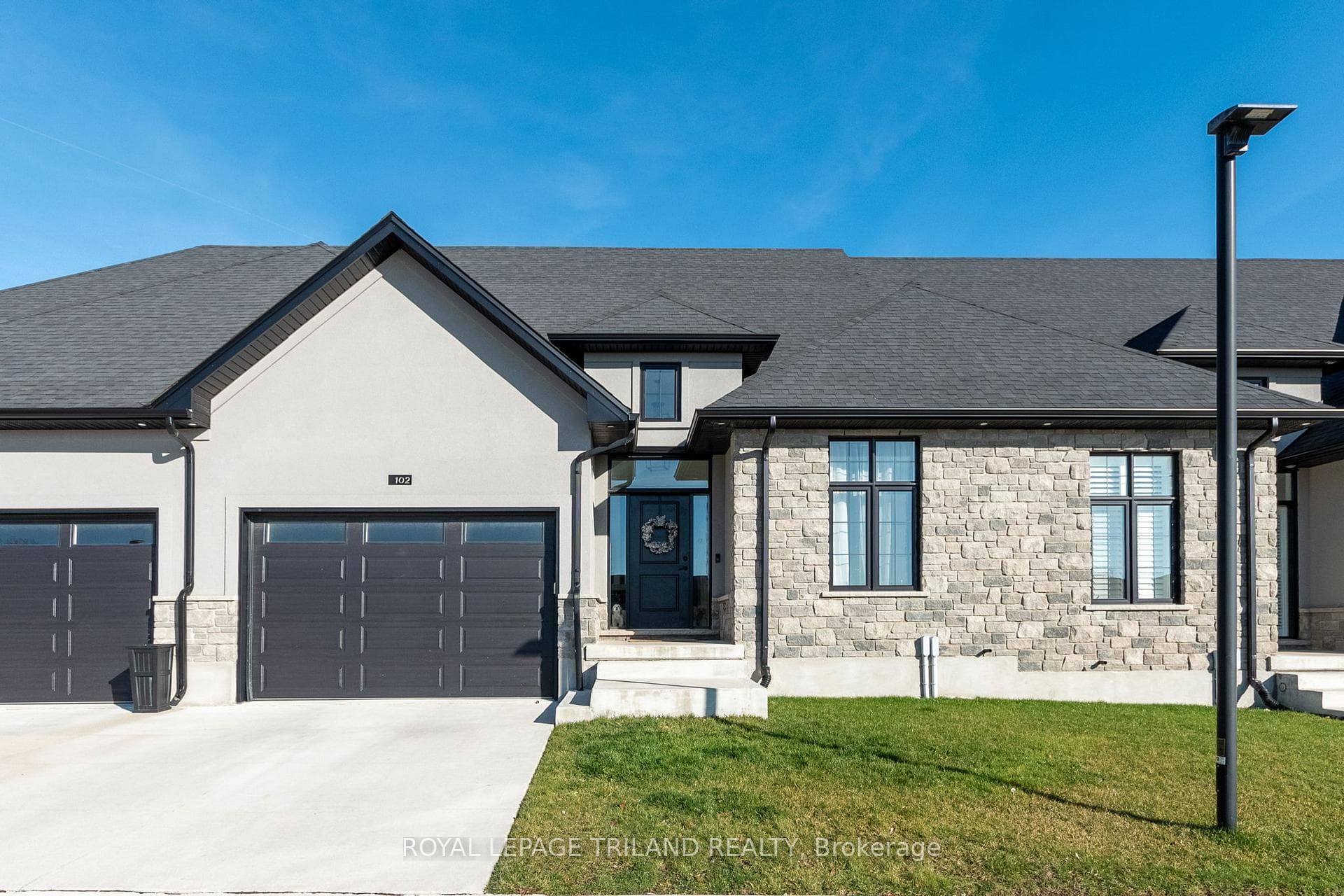 9861 Glendon Drive Unit 102, Middlesex Centre, ON N0L 1R0 - Photo 1