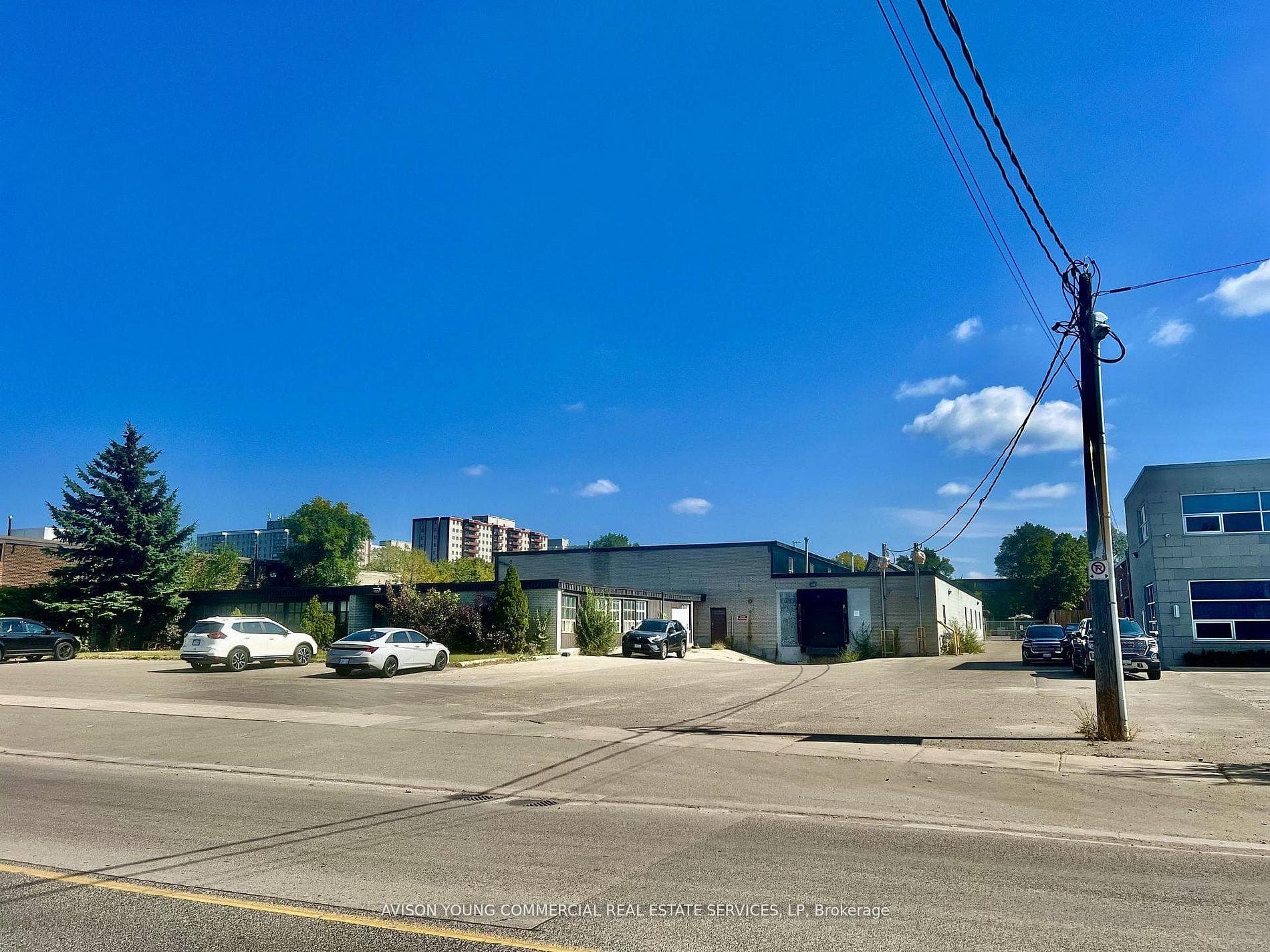 5 Sheffield Street, Toronto W04