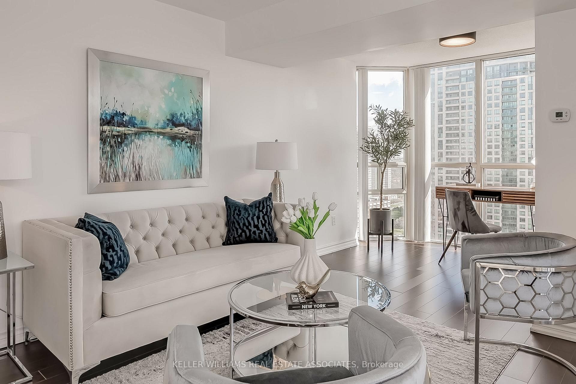 285 Enfield Place Unit PH3, Mississauga