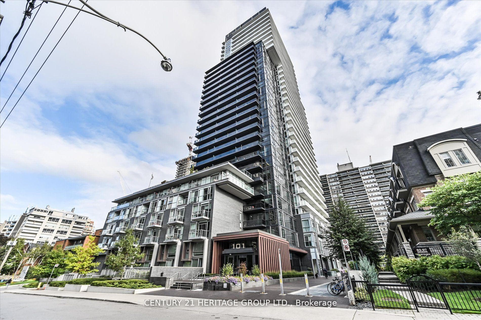 101 Erskine Avenue Unit 2306, Leaside / Davisville, ON M4P 1Y5 - Photo 1