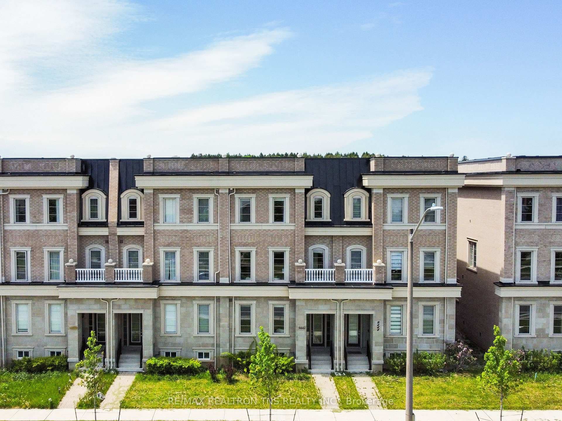 9442 Bayview Avenue, Richmond Hill, ON L4C 5G9 - Photo 1