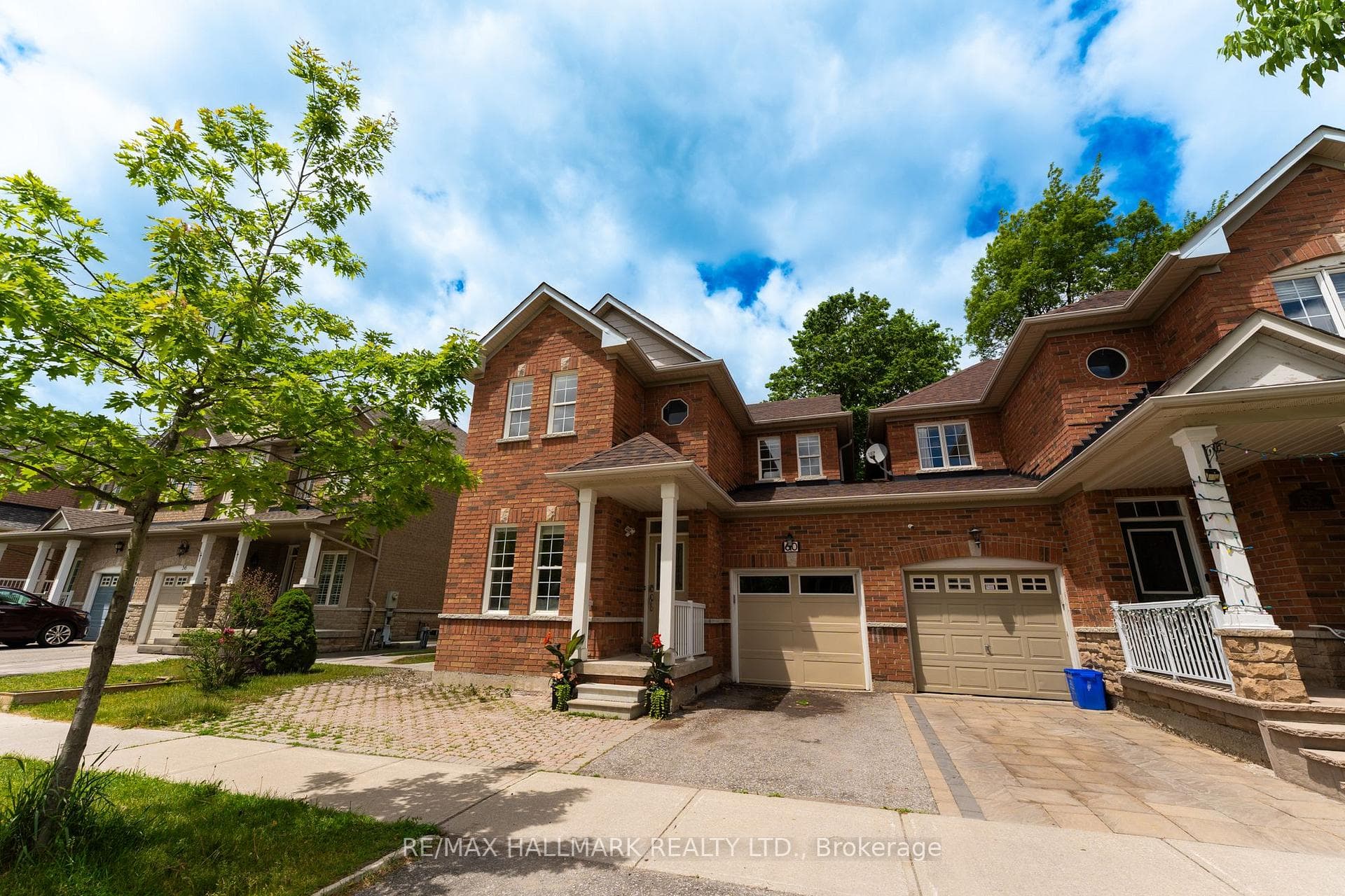 60 Dovetail Drive, Richmond Hill, ON L4E 5A9 - Photo 1