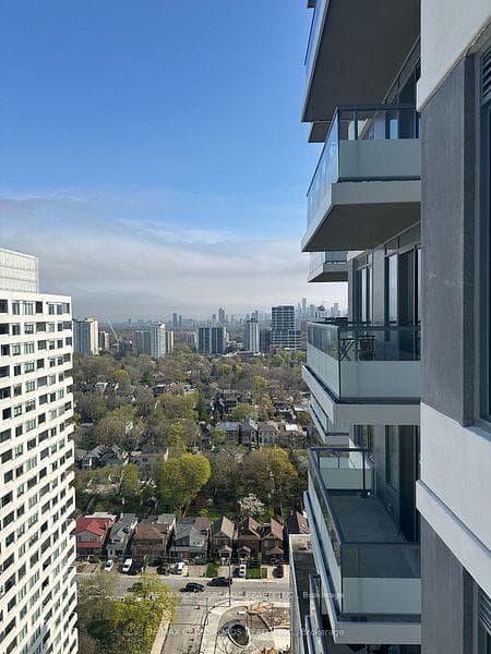 50 Dunfield Avenue Unit 2620, Leaside / Davisville, ON M4S 0E4 - Photo 1