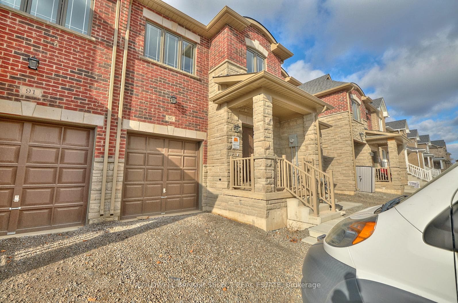 95 Baker Street, Thorold, ON L2V 3P4 - Photo 1