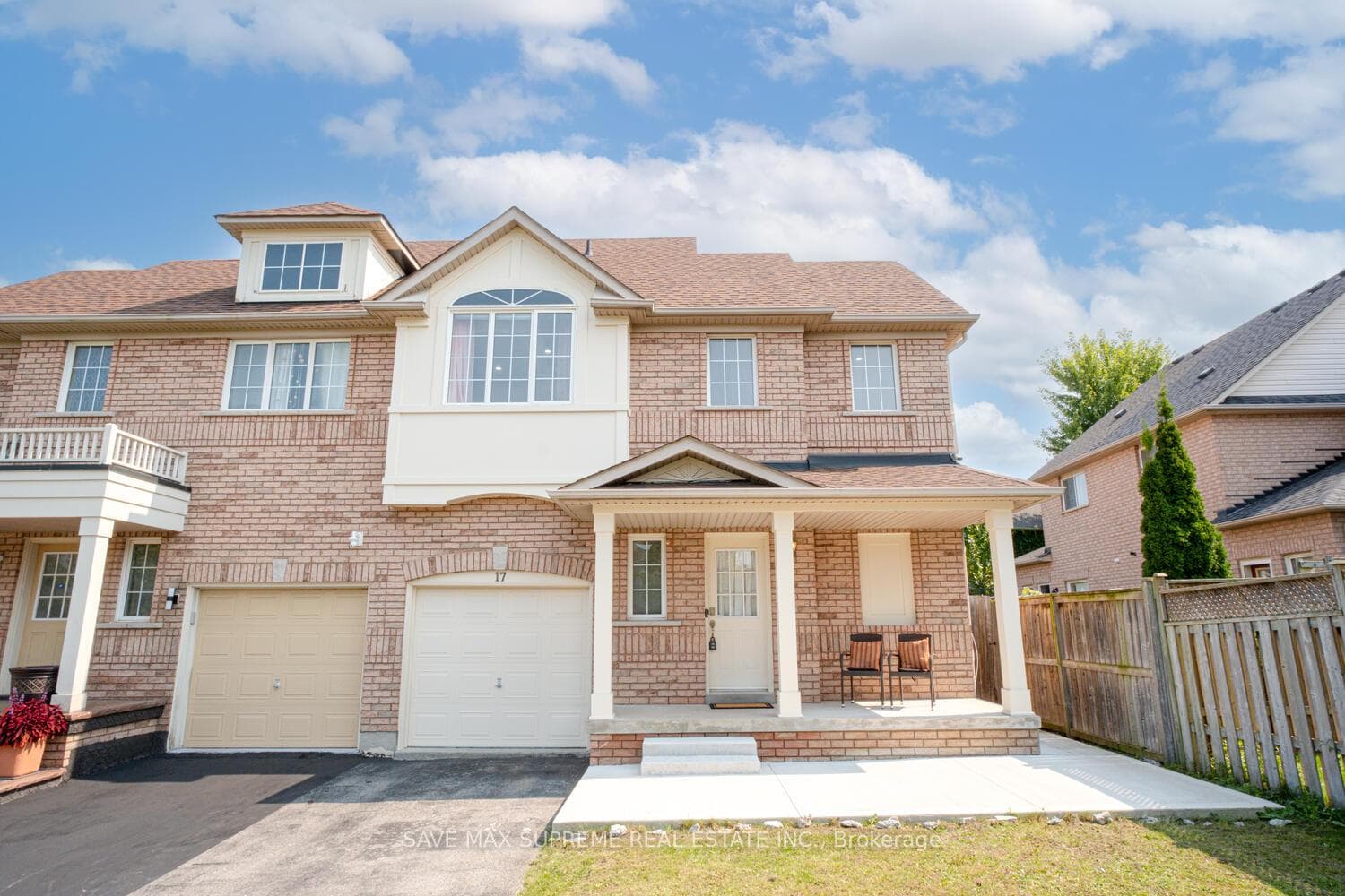 17 Starfish Court, Brampton, ON L6R 2R5 - Photo 1