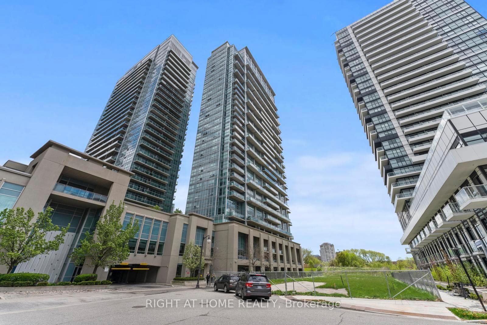 155 Legion Road Unit 1309, Liberty Village / Parkdale / South Parkdale, ON M8Y 0A7 - Photo 1