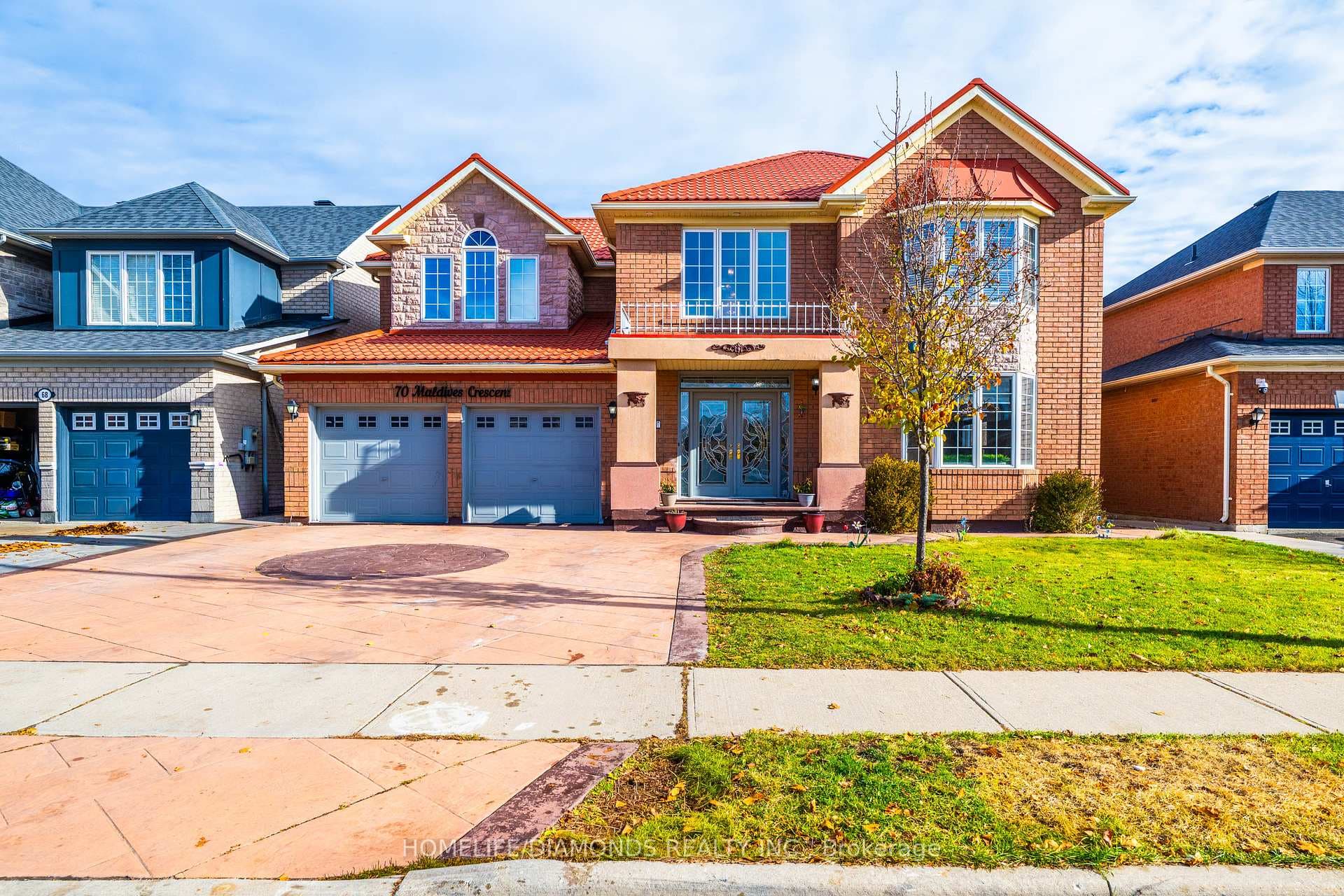 70 Maldives Crescent, Brampton, ON L6P 1L1 - Photo 1