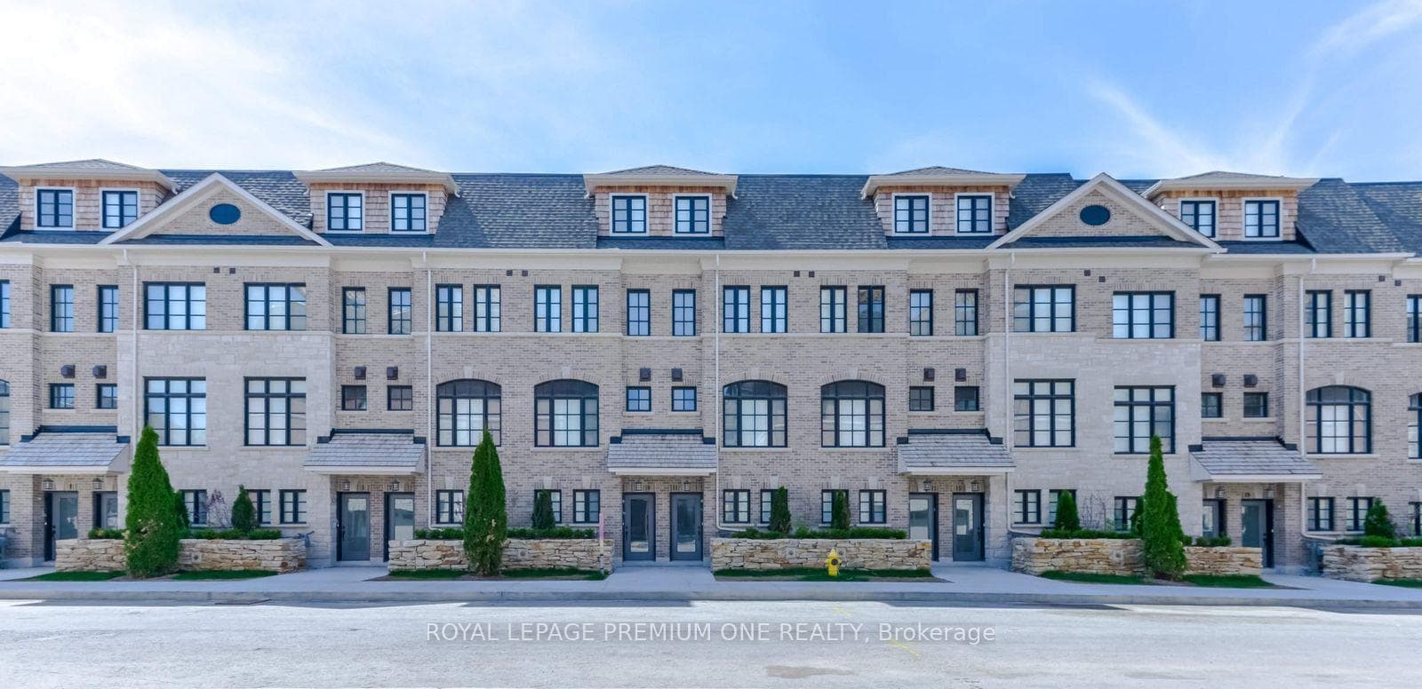 1145 Ossington Avenue Unit 12, Annex / Yorkville / Summerhill, ON M6G 0A3 - Photo 1