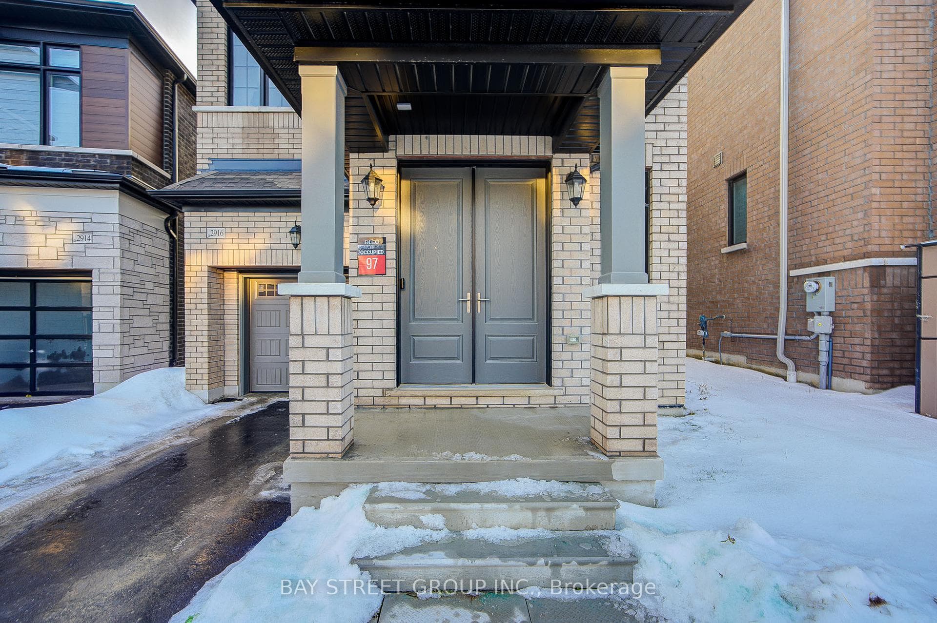 2916 Nakina Street, Pickering, ON L1X 2R5 - Photo 1