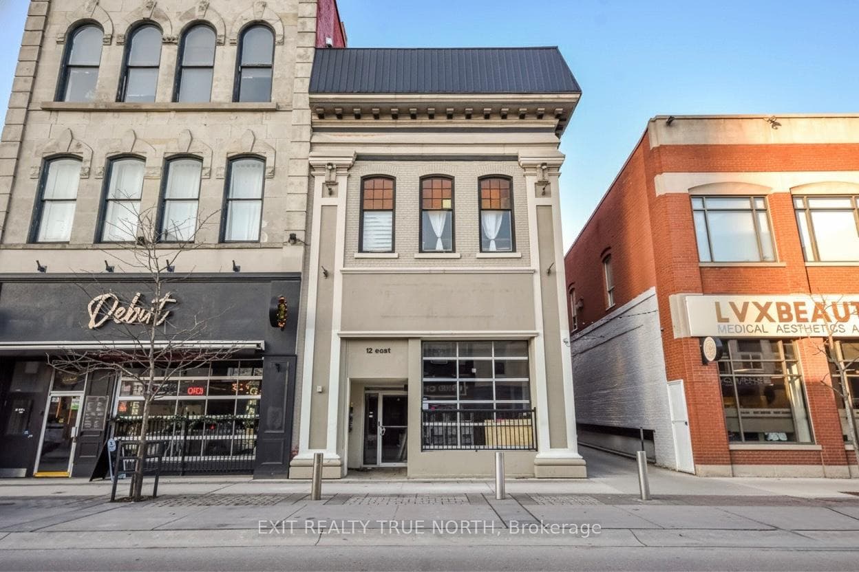 12 Dunlop Street, Barrie, ON L4M 1A3 - Photo 1