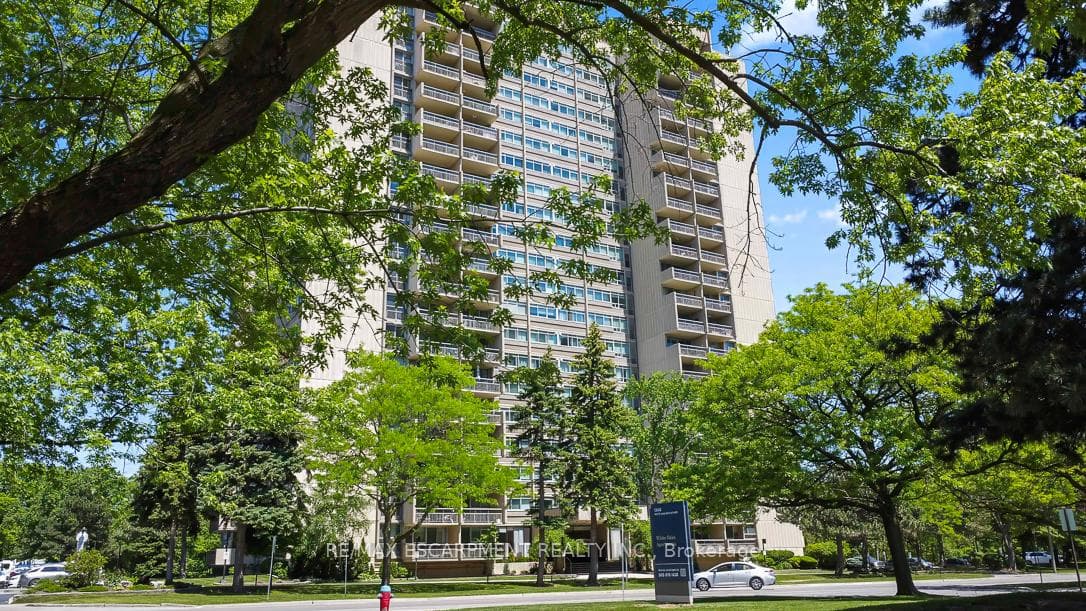 1359 White Oaks Boulevard Unit 1401, Oakville, ON L6H 2R8 - Photo 1