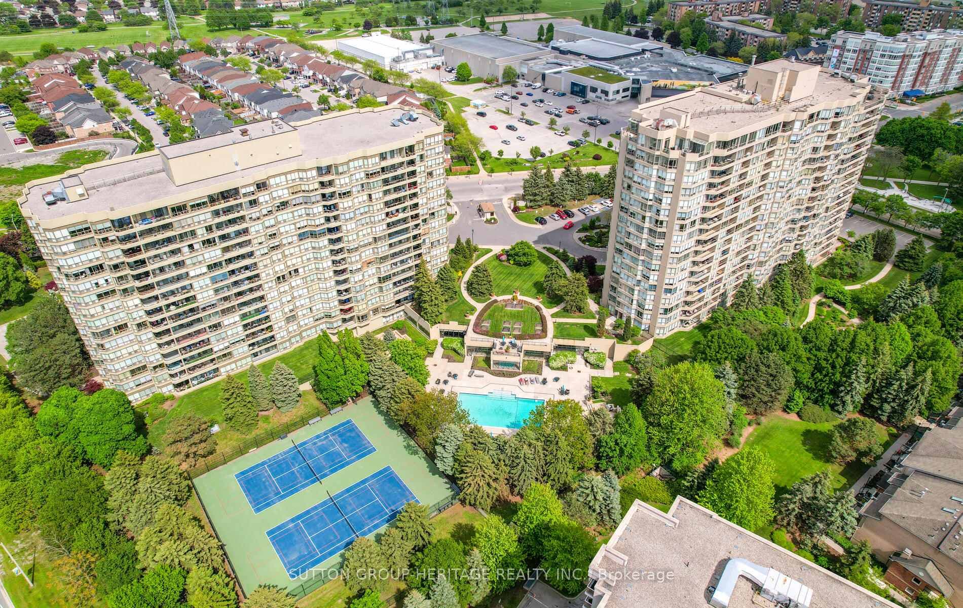 1890 Valley Farm Road Unit 511, Pickering, ON L1V 6B4 - Photo 1