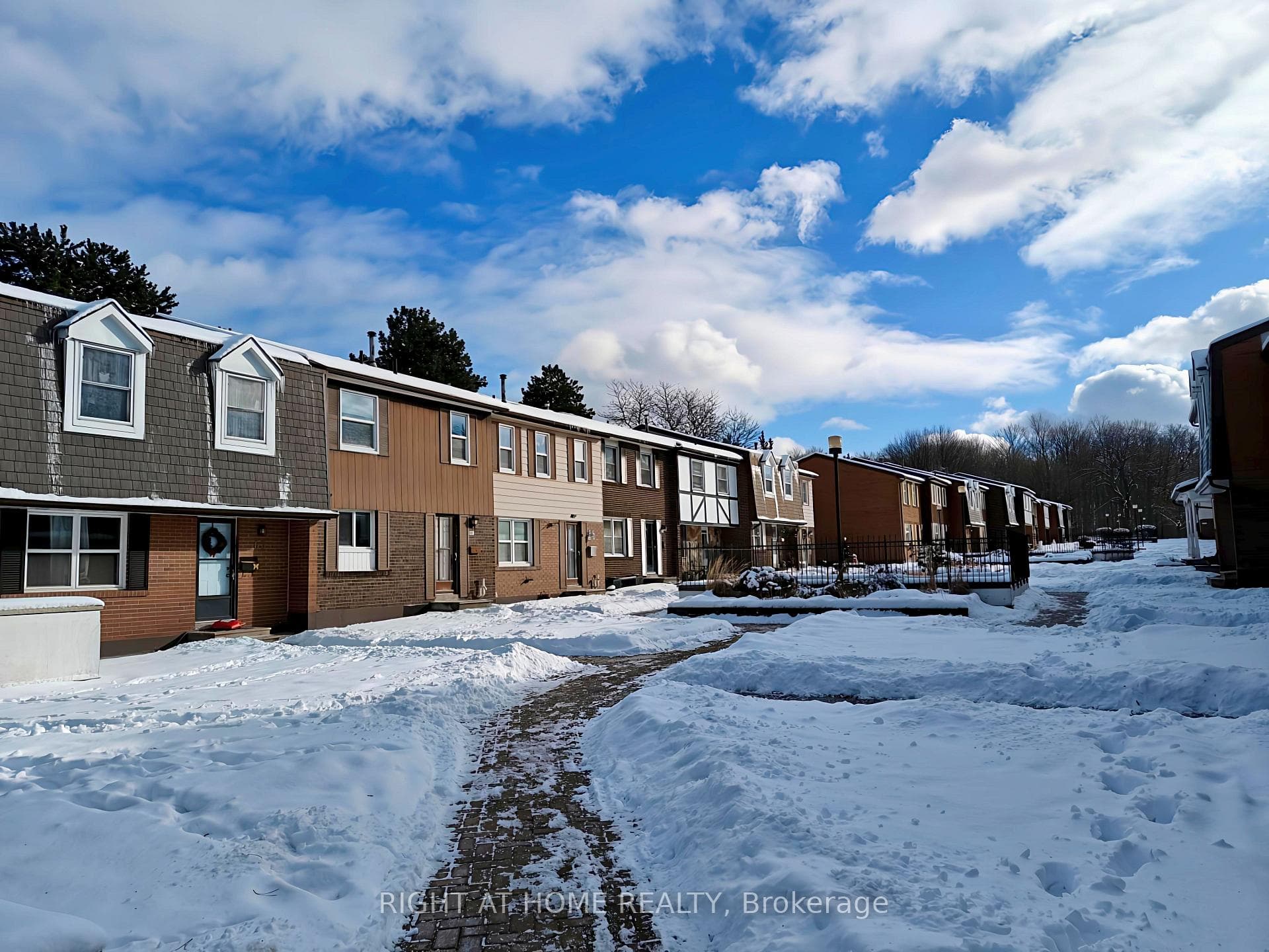 15 Brimwood Boulevard Unit 61, Agincourt / Milliken, ON M1V 1E1 - Photo 1