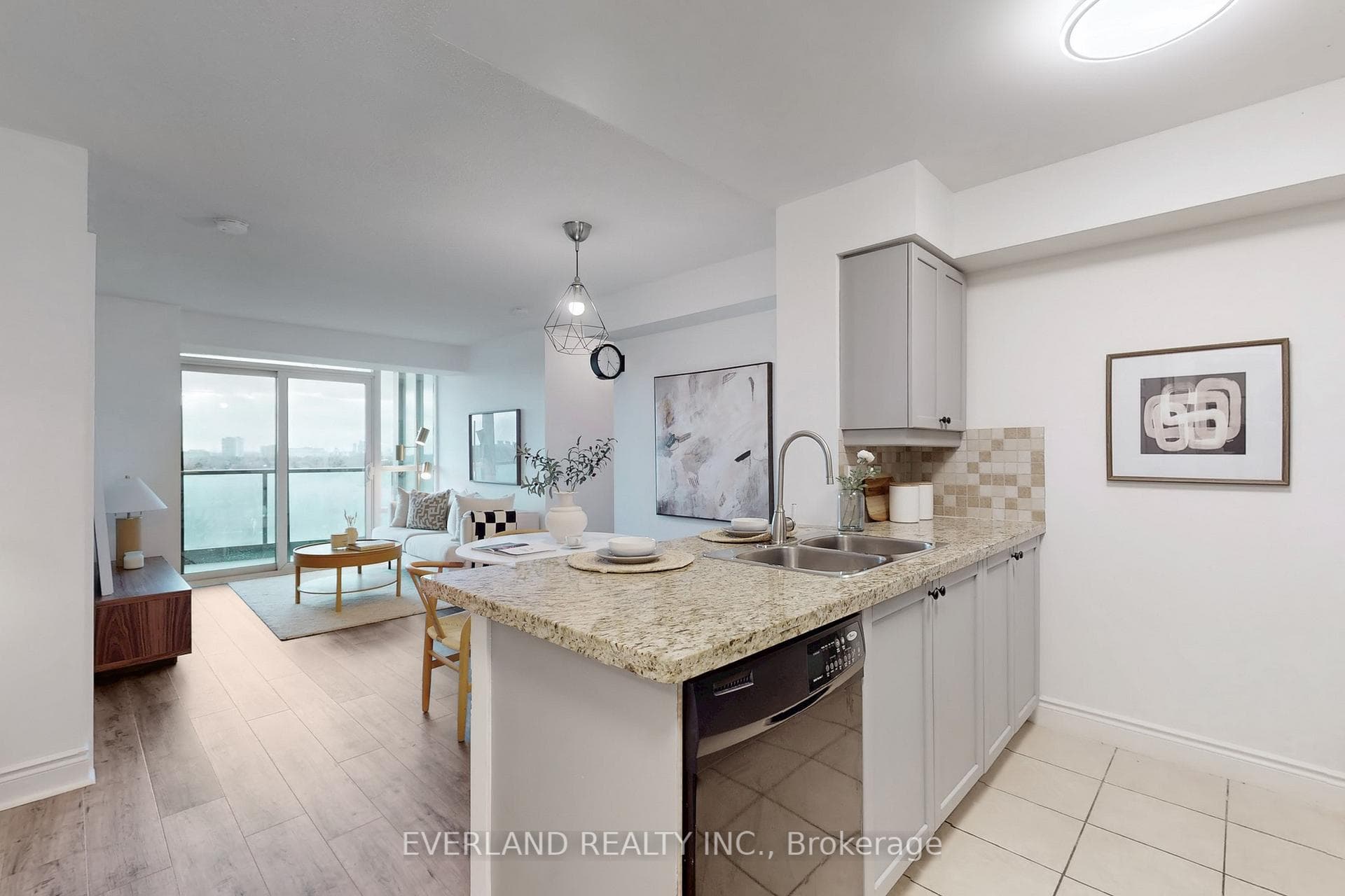 25 Greenview Avenue Unit 918, Thornhill / Willowdale, ON M2M 1R2 - Photo 1