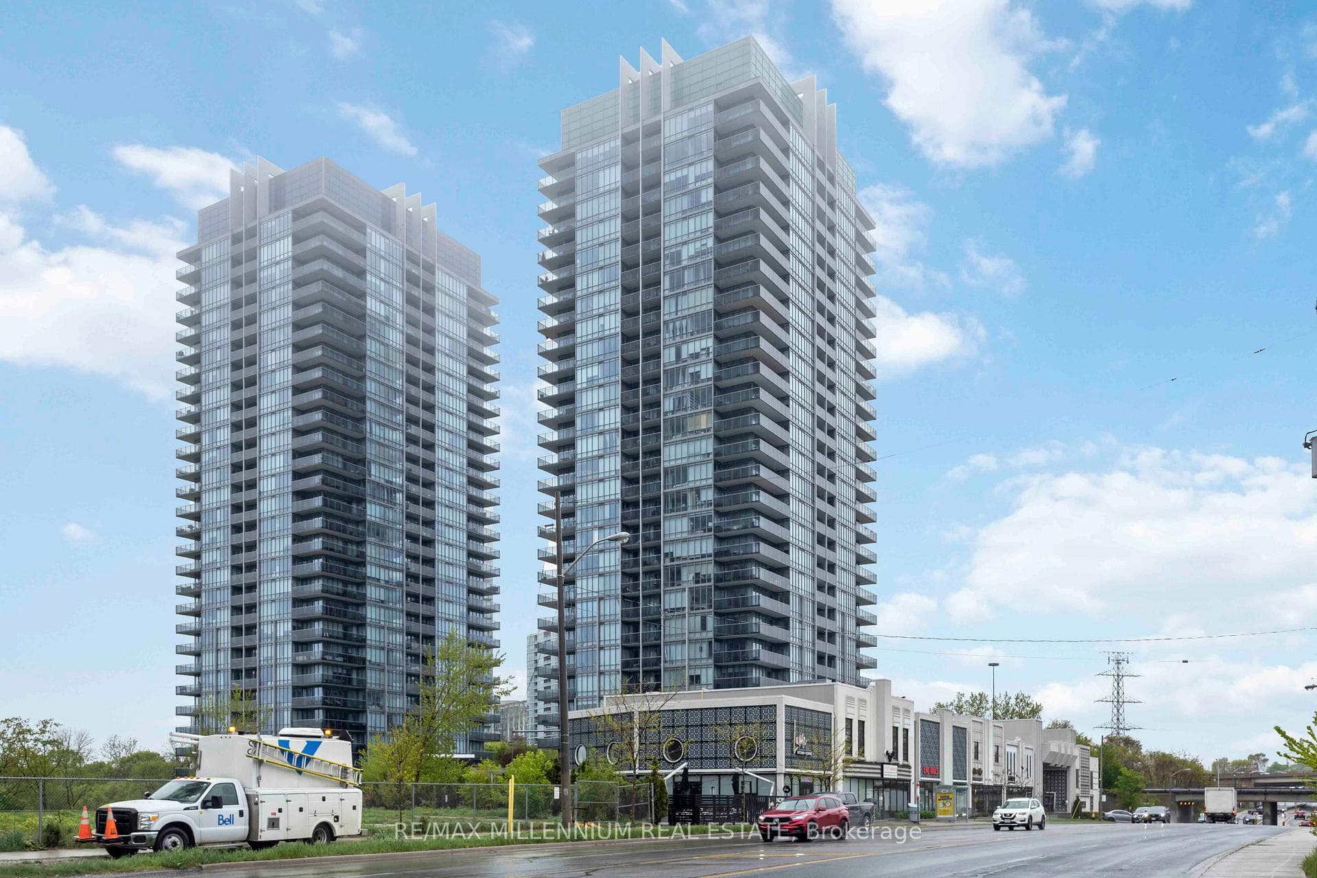 90 Park Lawn Road Unit 1616, Liberty Village / Parkdale / South Parkdale, ON M8Y 0B6 - Photo 1