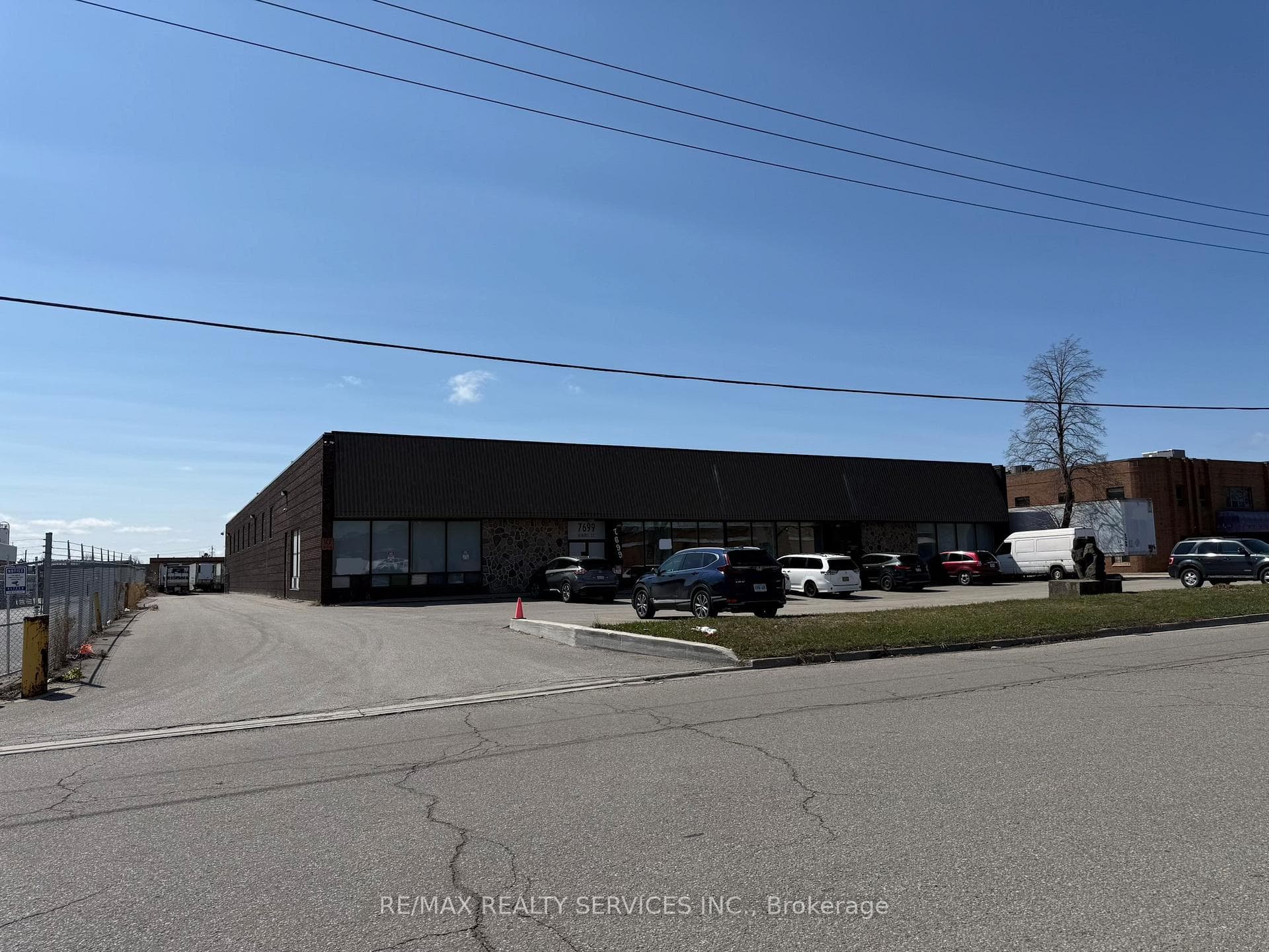 7699 Kimbel Street, Mississauga, ON L5S 2A7 - Photo 1