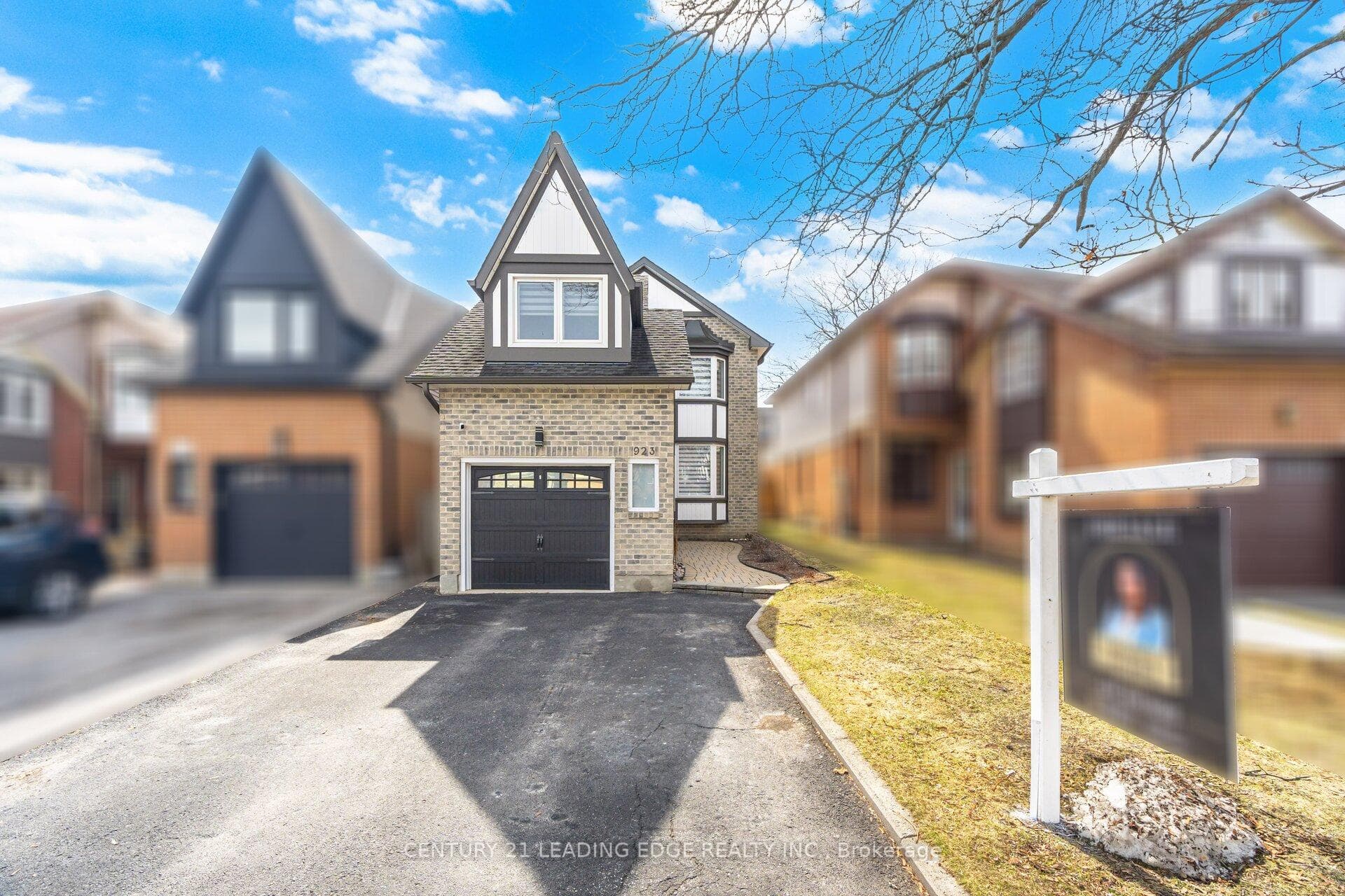 923 Redbird Crescent, Pickering, ON L1V 5K8 - Photo 1