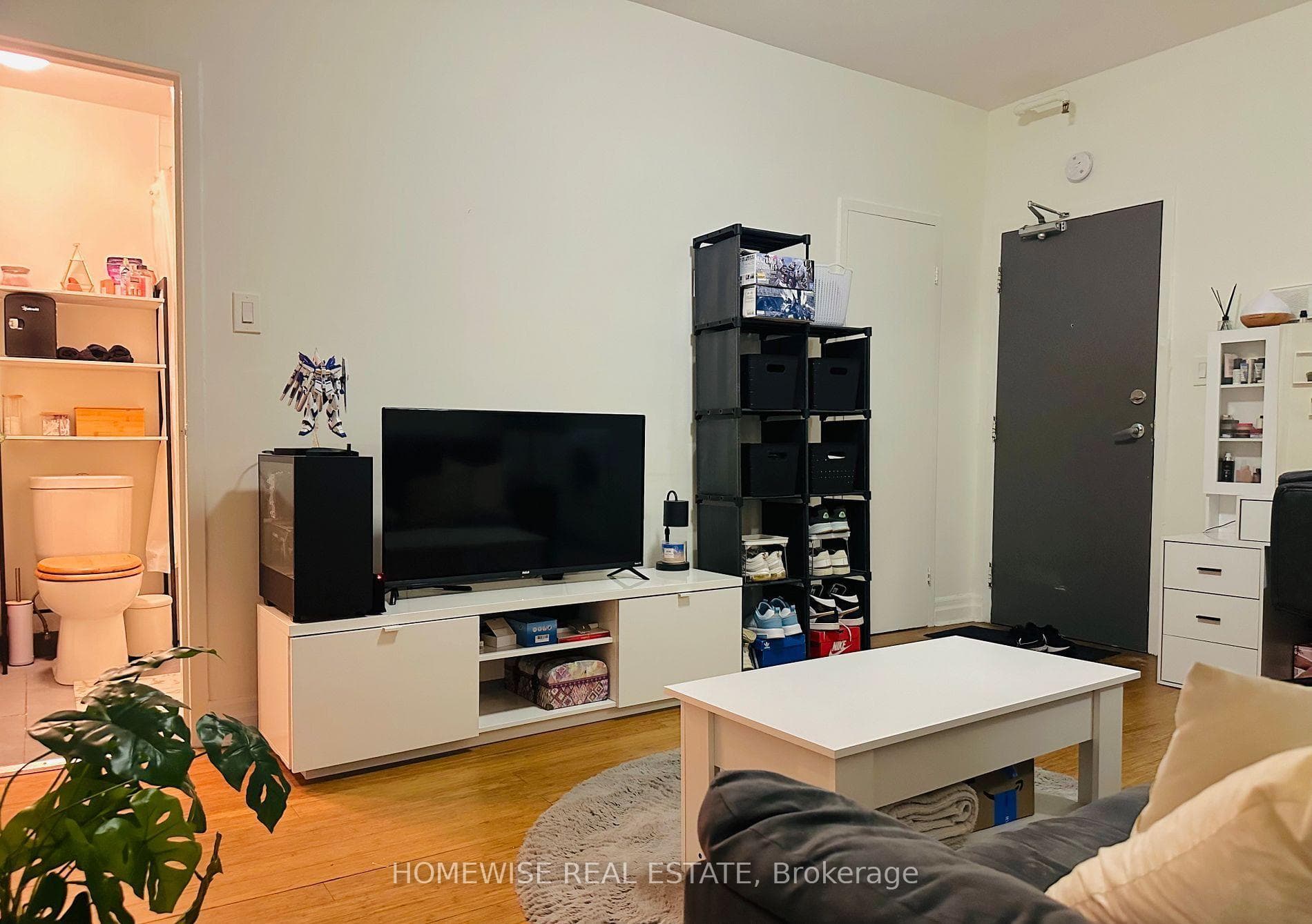 1 Triller Avenue Unit 209, Toronto W01
