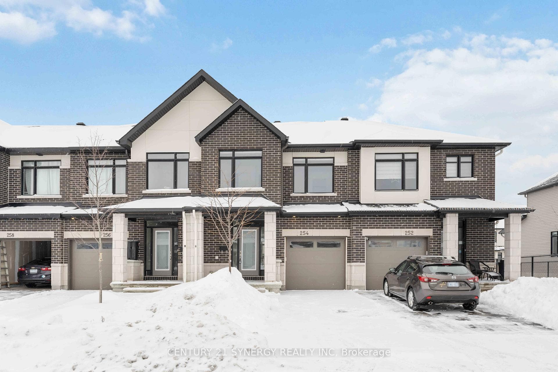 254 Finsbury Avenue, Stittsville - Munster - Richmond, ON K2S 2Y2 - Photo 1