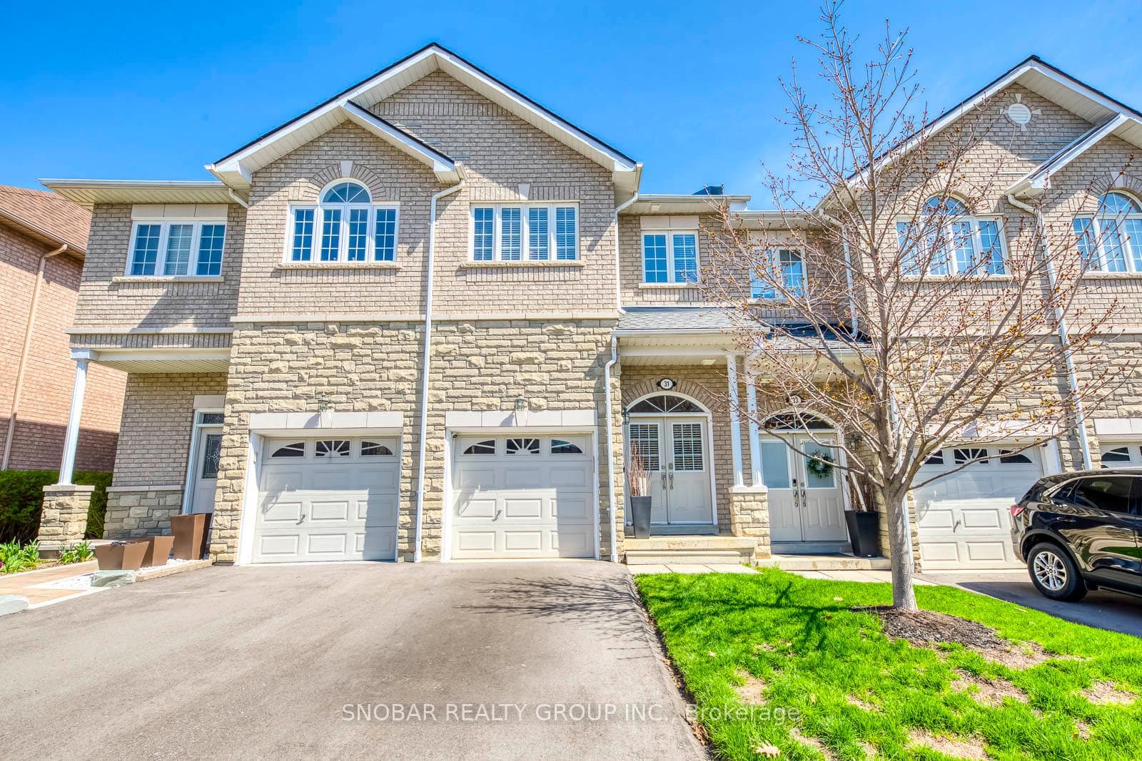 470 Faith Drive Unit 31, Mississauga, ON L5R 4E8 - Photo 1