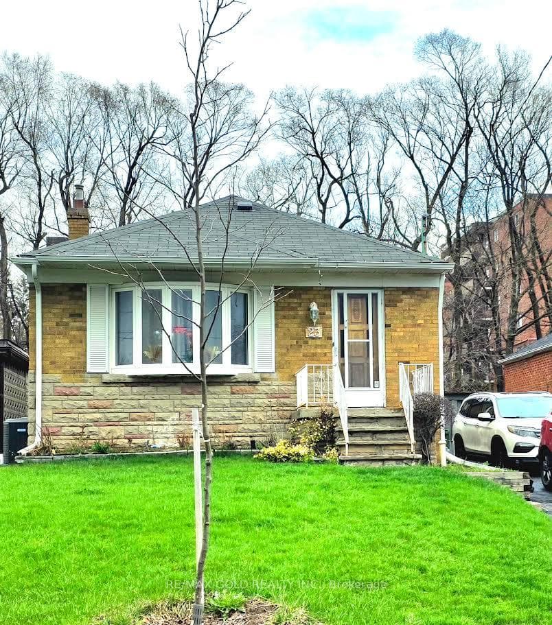23 Rensburg Drive, Dorset Park / Kennedy Park, ON M1K 3A2 - Photo 1
