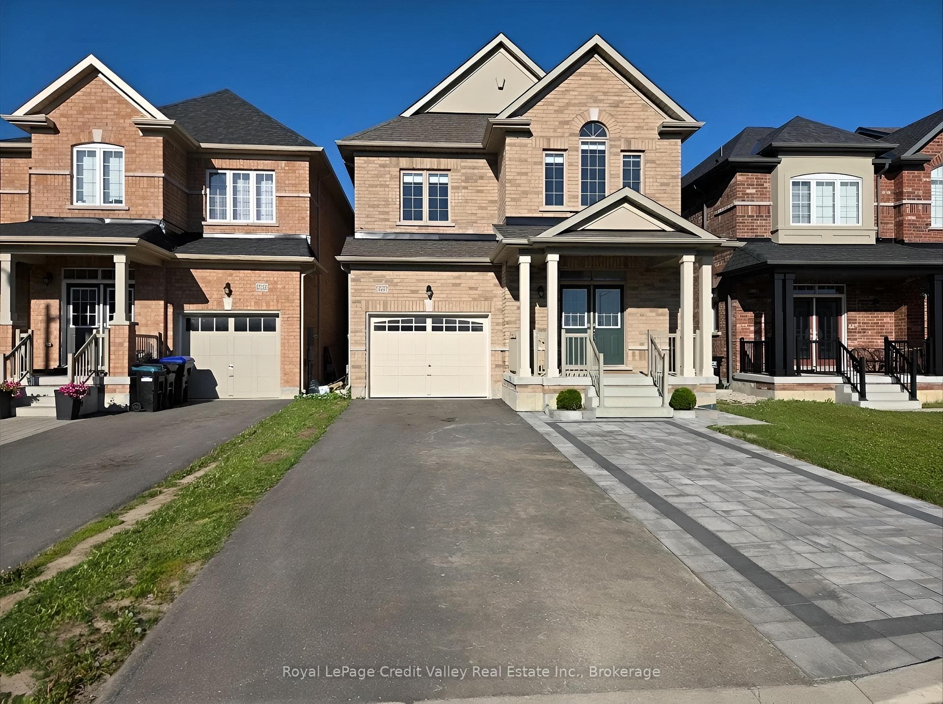2207 Lozenby Street, Innisfil, ON L9S 0M9 - Photo 1