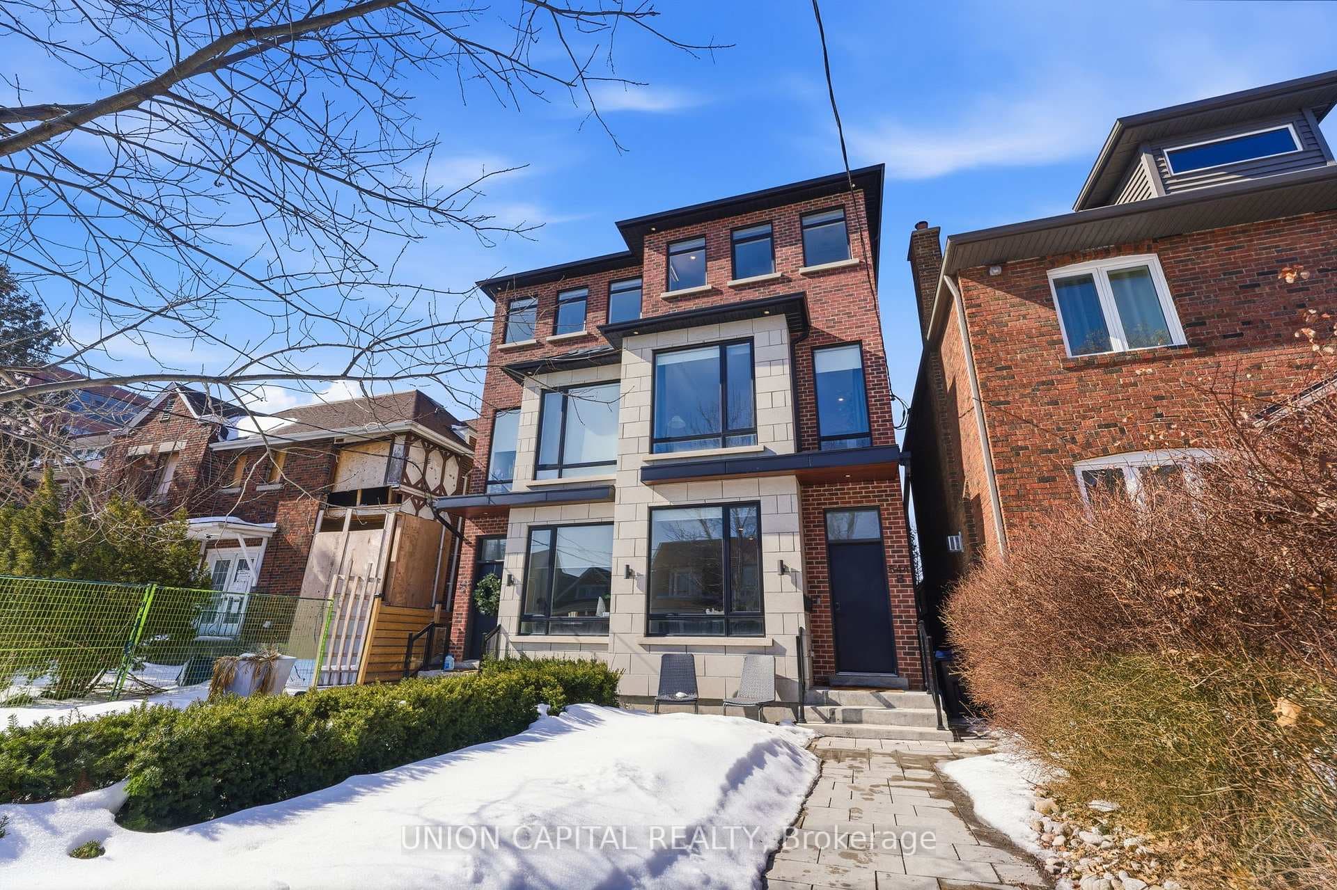 544B Beresford Avenue, Bloor West Village / Swansea, ON M6S 3C3 - Photo 1